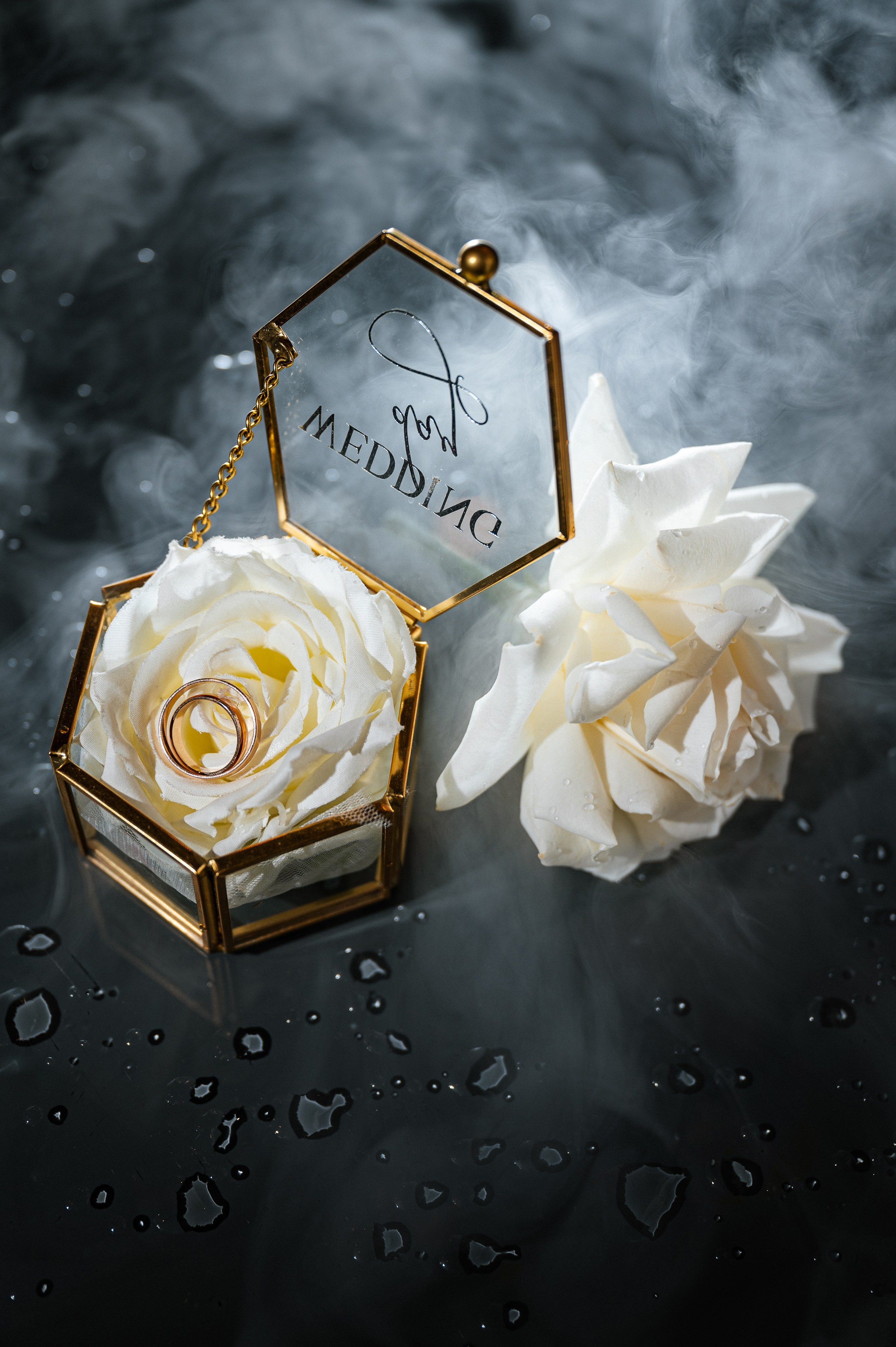 Свадебный фотограф в Екатеринбурге и области: съемка вашего особенного дня. Ваш персональный фотограф в Екатеринбурге и области