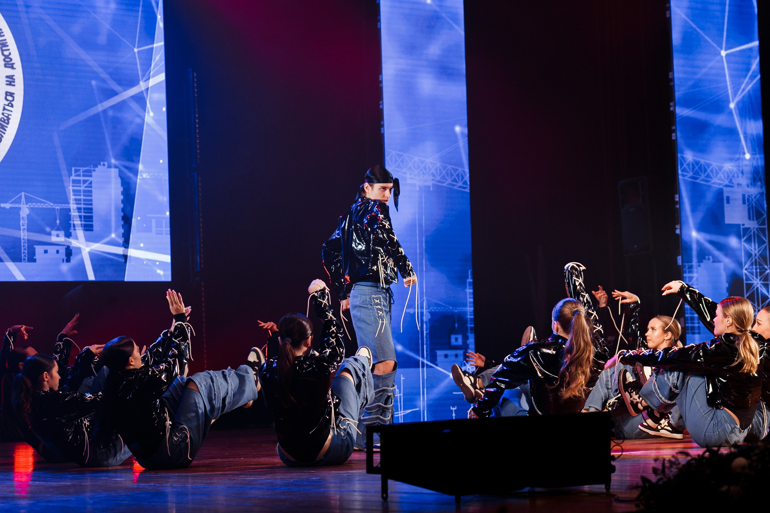 Юбилей фирмы «НЕФТЕЗАВОДМОНТАЖ». Свадебный и детский фотограф в Волгограде Слава Белов