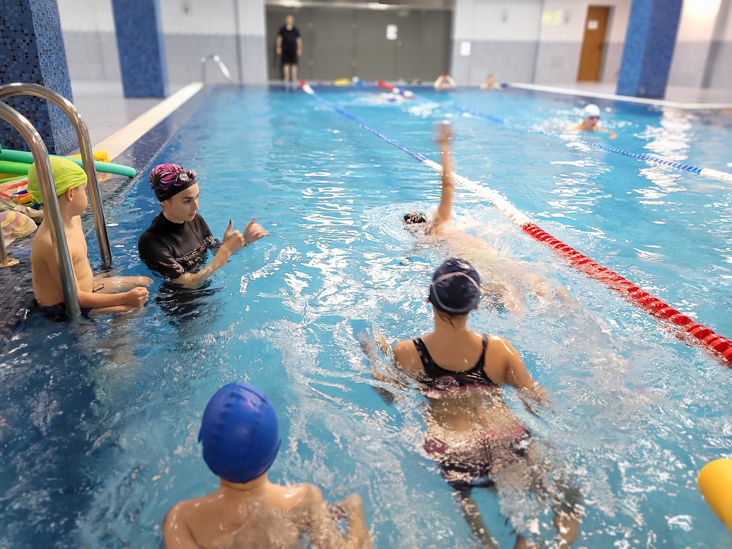 Детская школа плавания «Академия Старта» ASswim.ru в бассейне «Авшар-Клаб». ASswim.ru «Академия Старта» Детская школа плавания в Красногорске