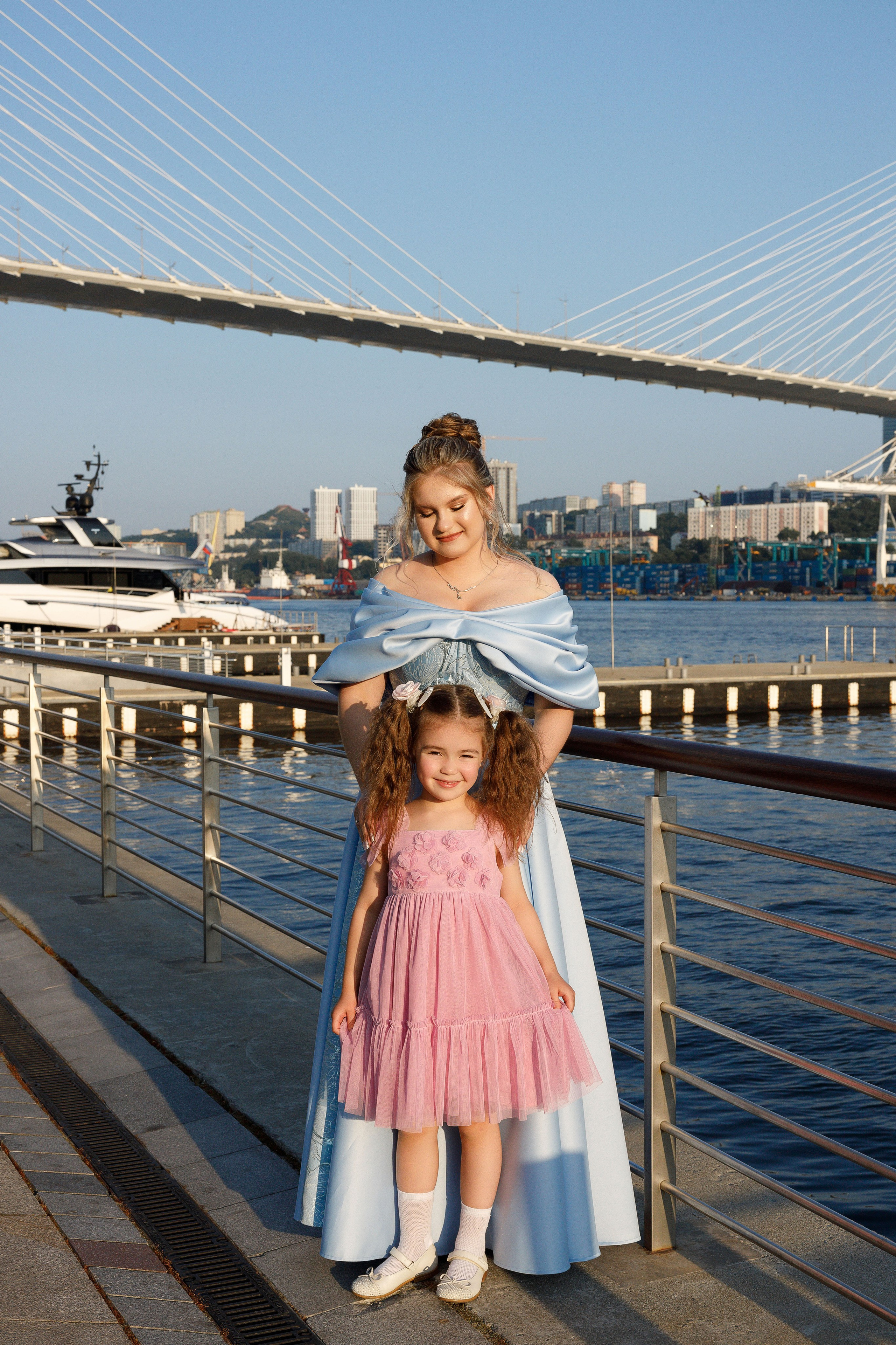 Выпускной вечер 13 школа (Индивидуальная съемка). Photoalbum-vl.ru