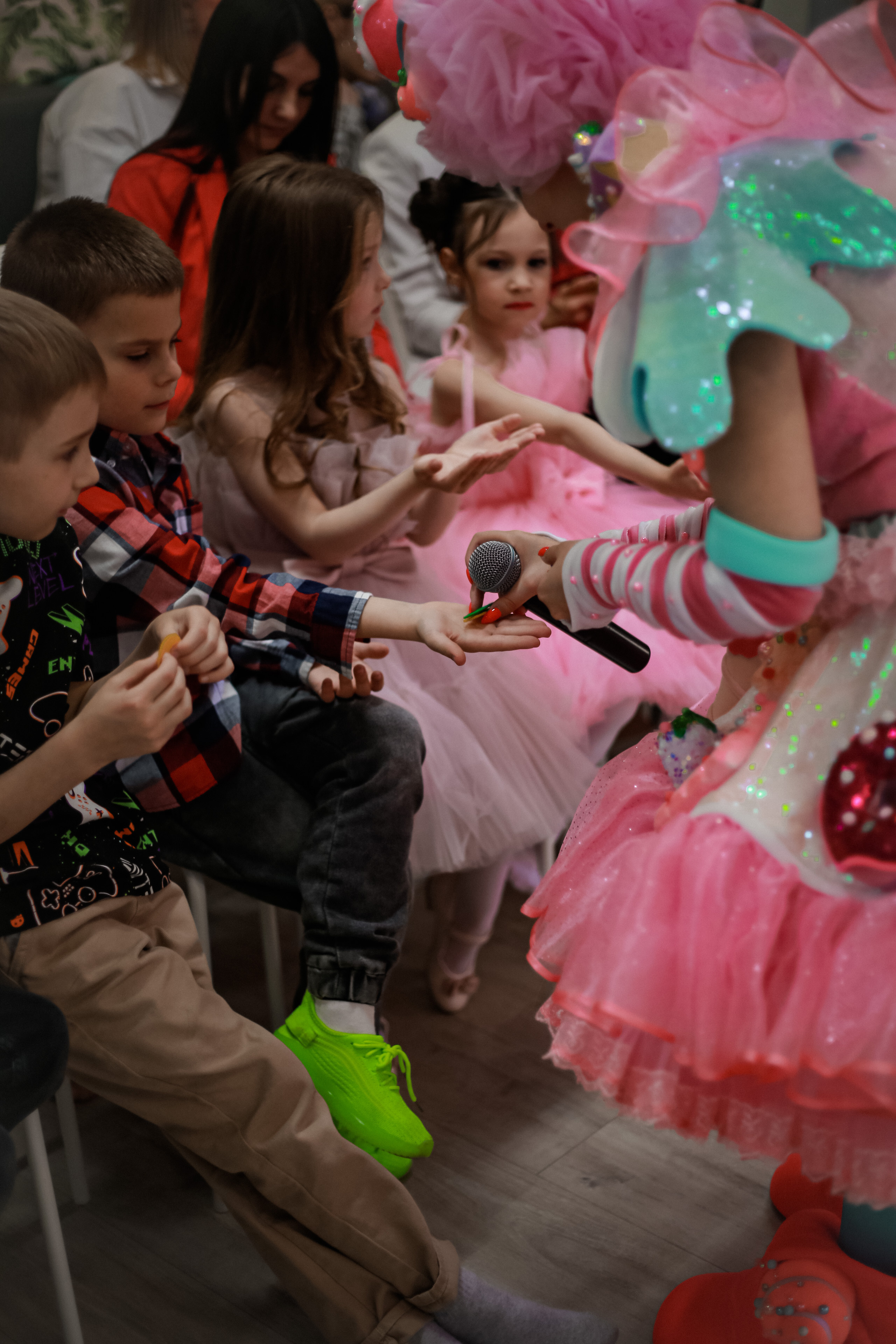 Выпускной из детского сада. Лофт «Братья Гримм». Детский фотограф, Волгоград