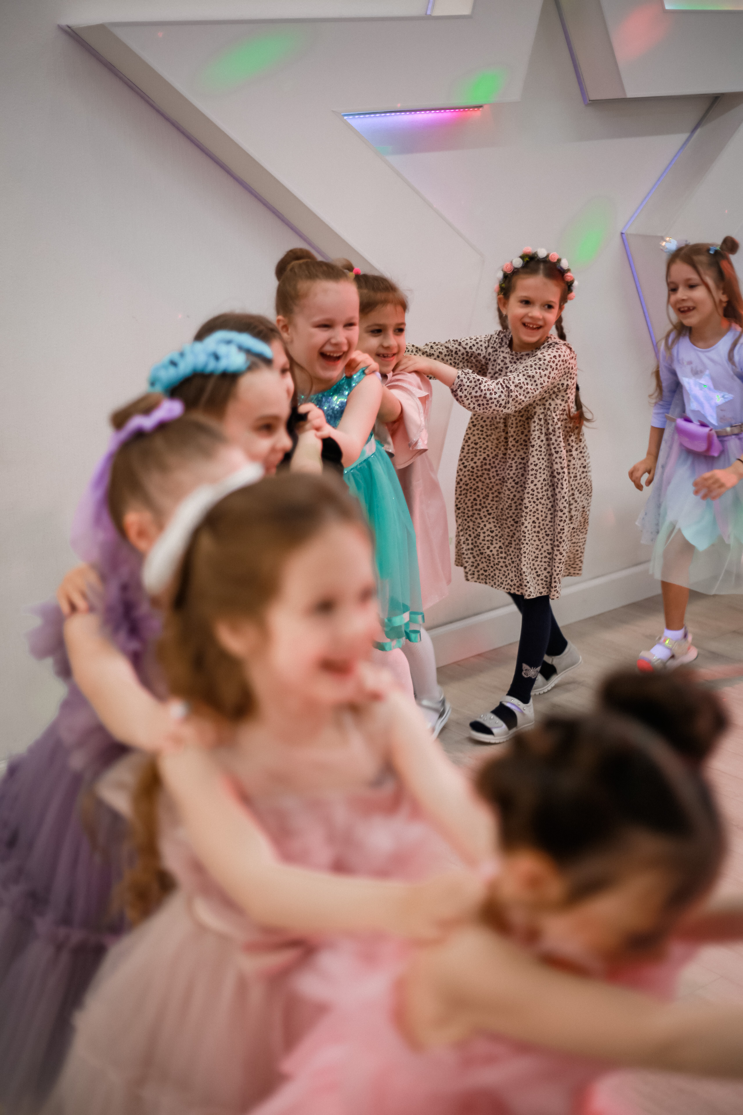 Выпускной из детского сада. Лофт «Братья Гримм». Детский фотограф, Волгоград