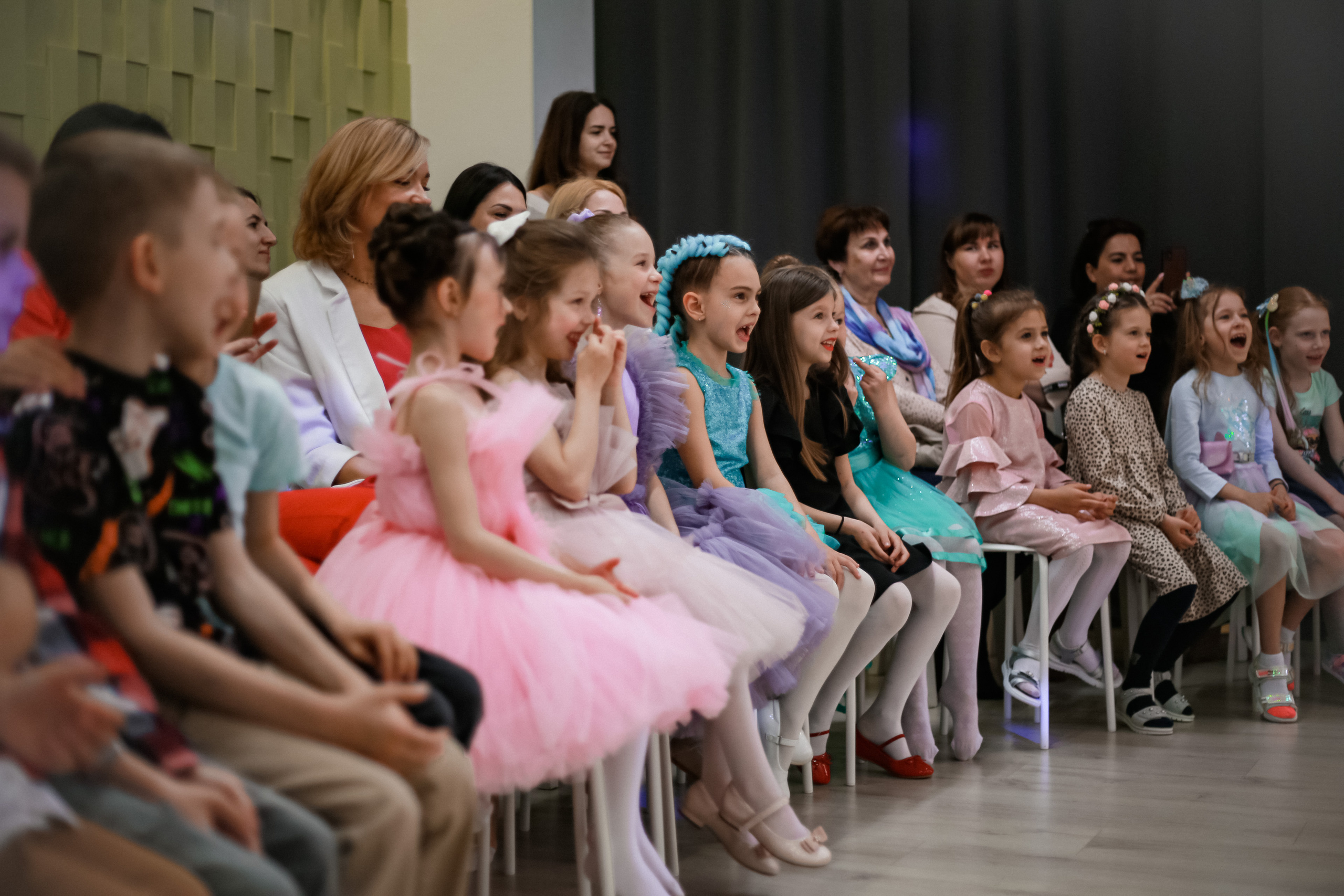 Выпускной из детского сада. Лофт «Братья Гримм». Детский фотограф, Волгоград