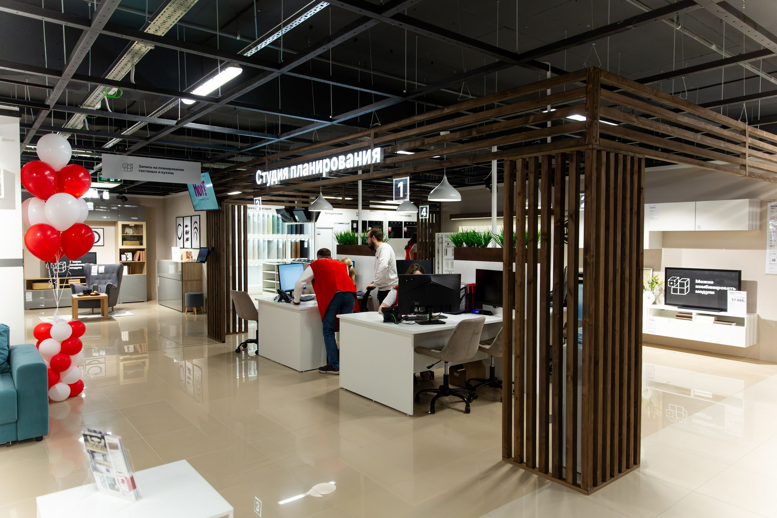 Открытие HOFF. Свадебный и репортажный фотограф в Ярославле Евгений Шовдин