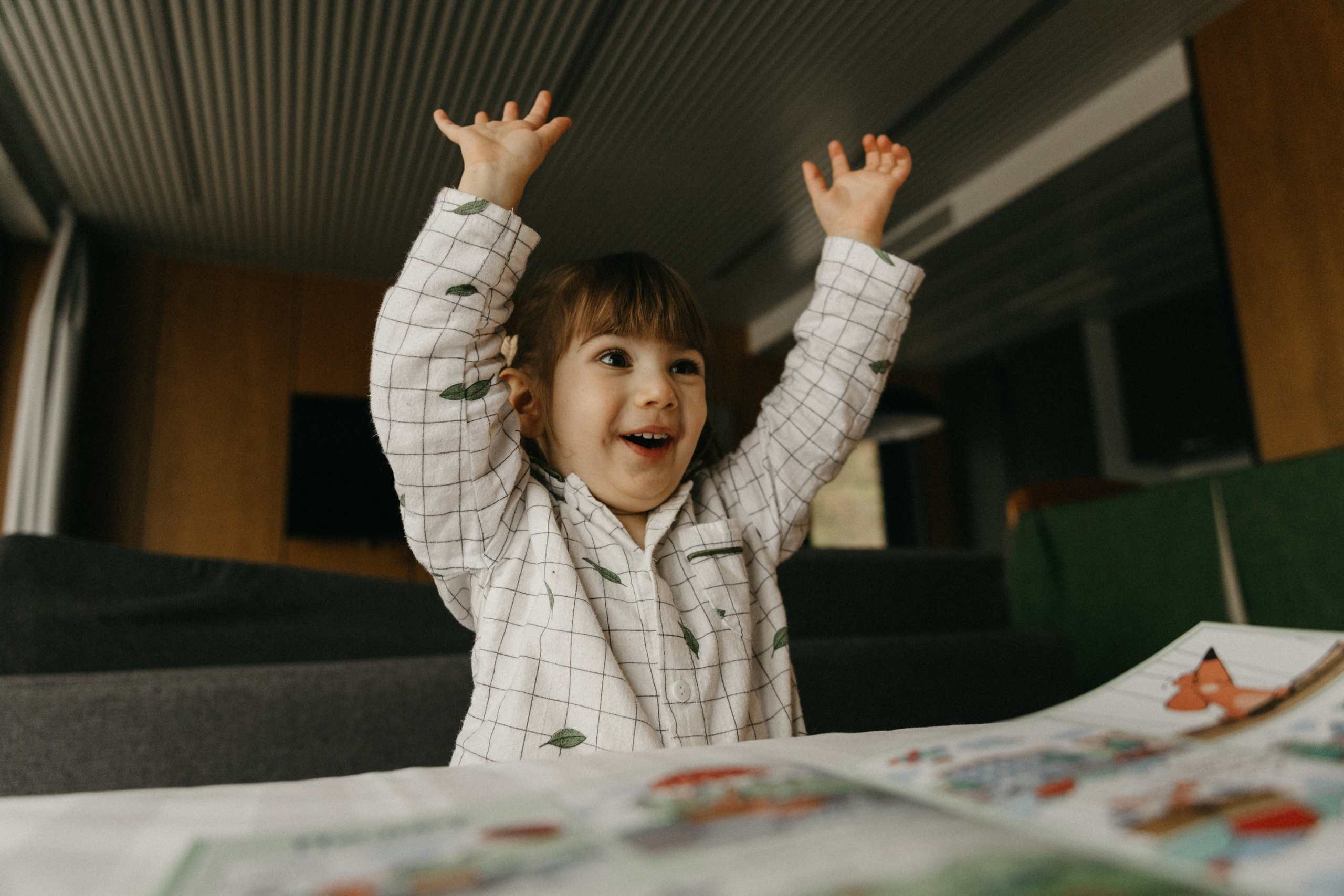 Оля и Василиса. Главная