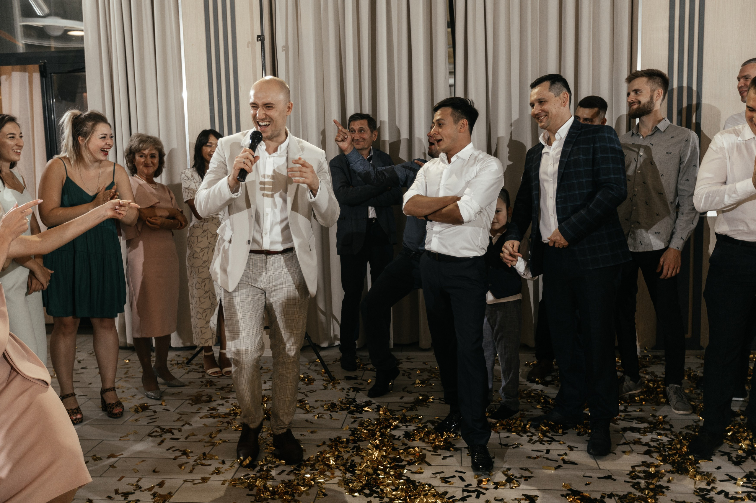 Свадебный фотограф Уфа — Руслан ГабдлисламовЖивые эмоции, красивые кадры, воспоминания на всю жизнь.Работаю по всей Республике Башкортоста. Свадебный фотограф Уфа Руслан Габдлисламов