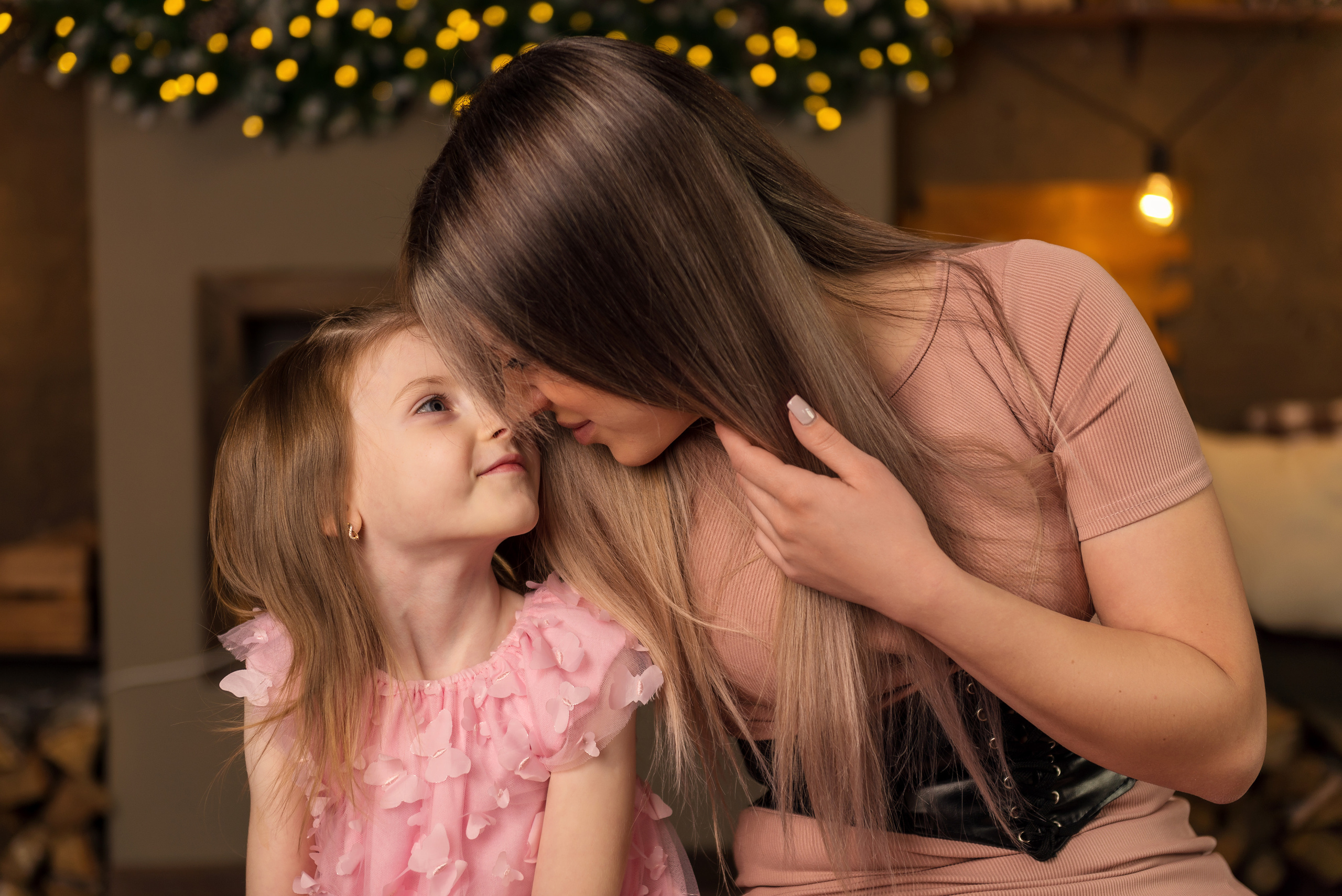 Фотосессия мама и дочка. Детский фотограф, семейный фотограф и репортажи в Кемерово