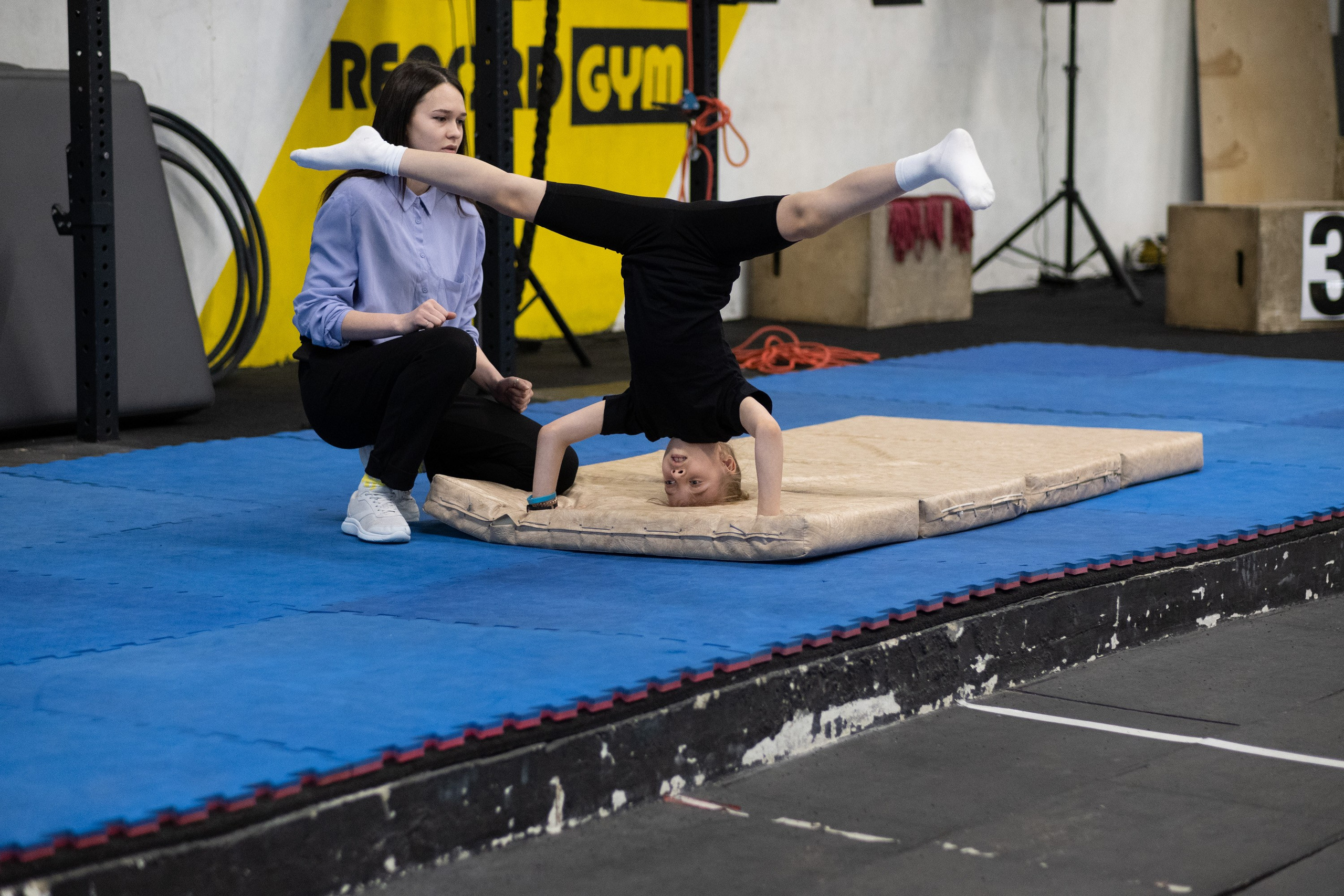 Внутриклубные соревнования по воздушной гимнастике 02.04.23