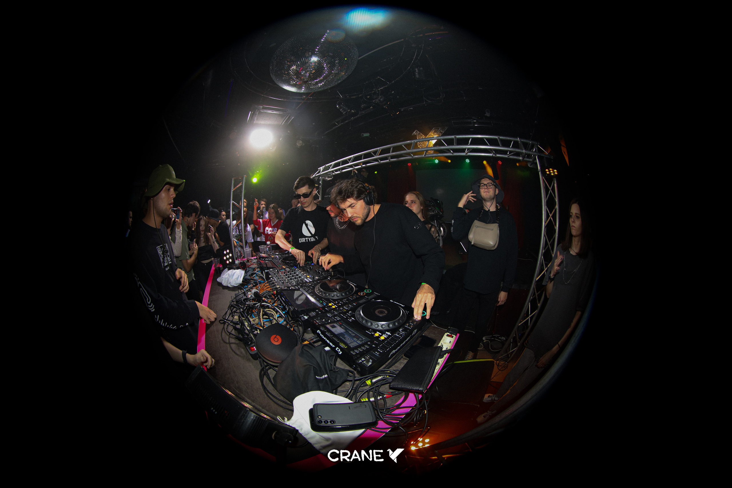 CRANE | GOODBYE SUMMER | 31.08.24