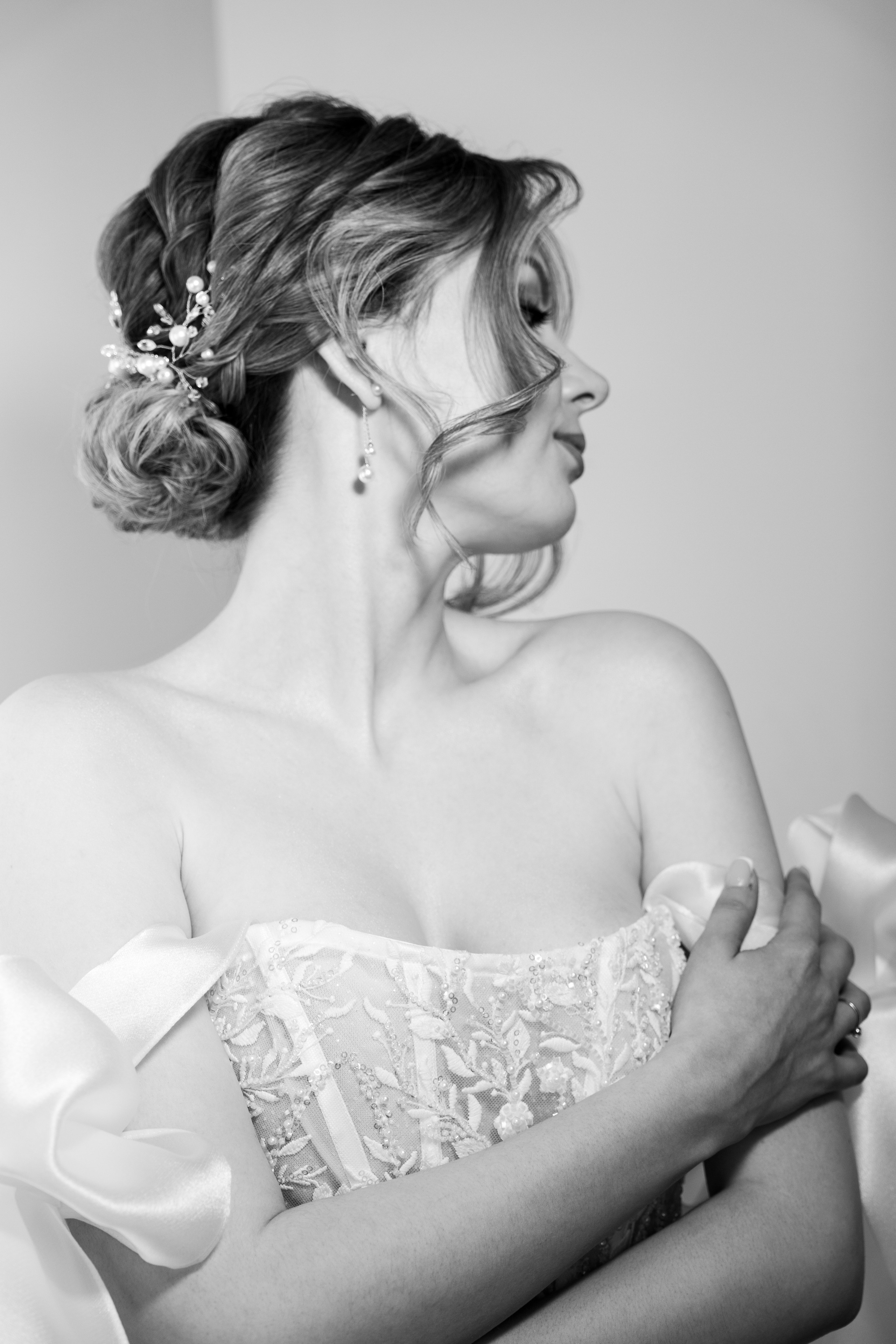 Сборы Невесты и Жениха. Фото и видео съёмка в Москве и МО Александр Чапала и Трояк Алеся