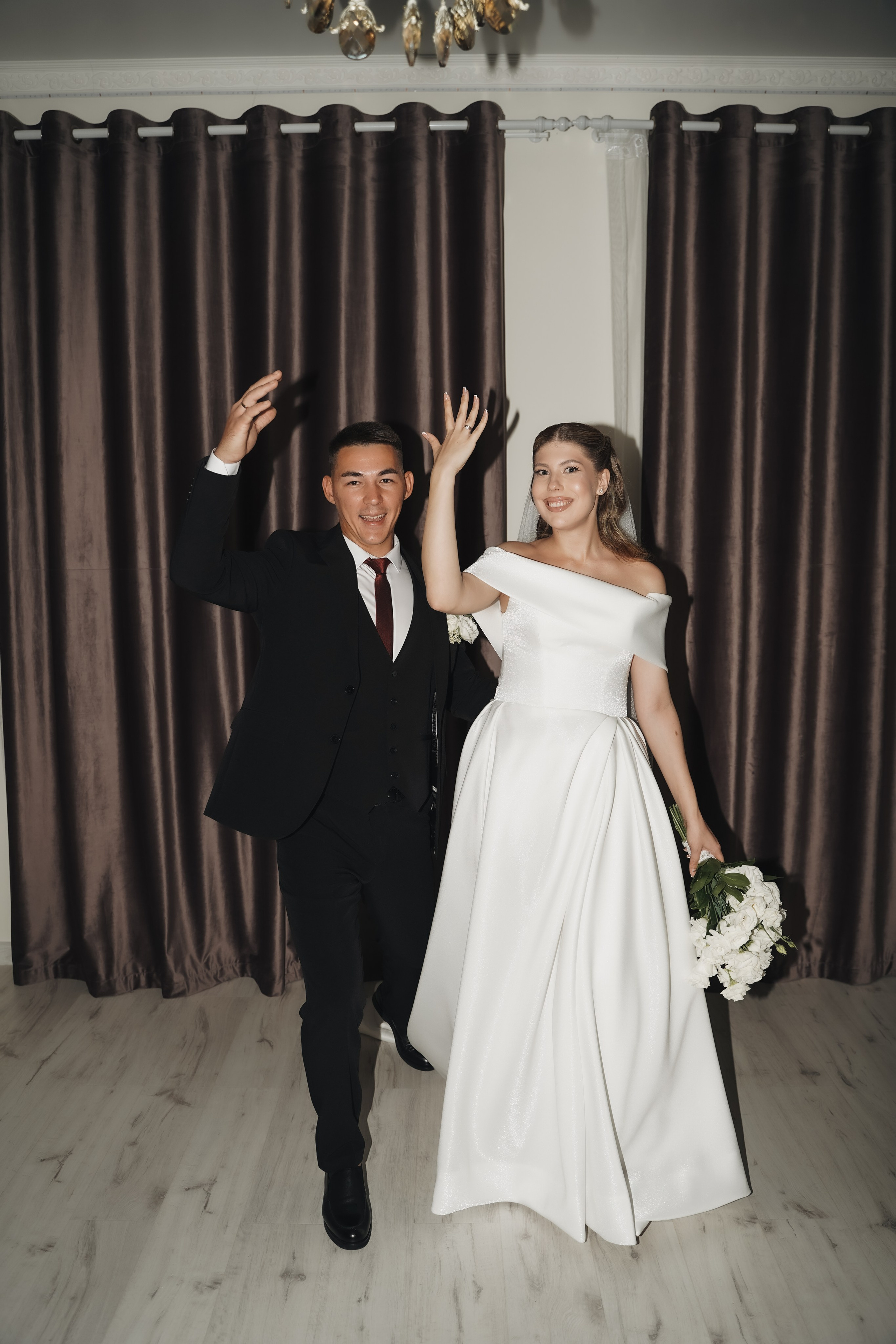 Темир и Арина. Фото и видео для вас в Астрахани!