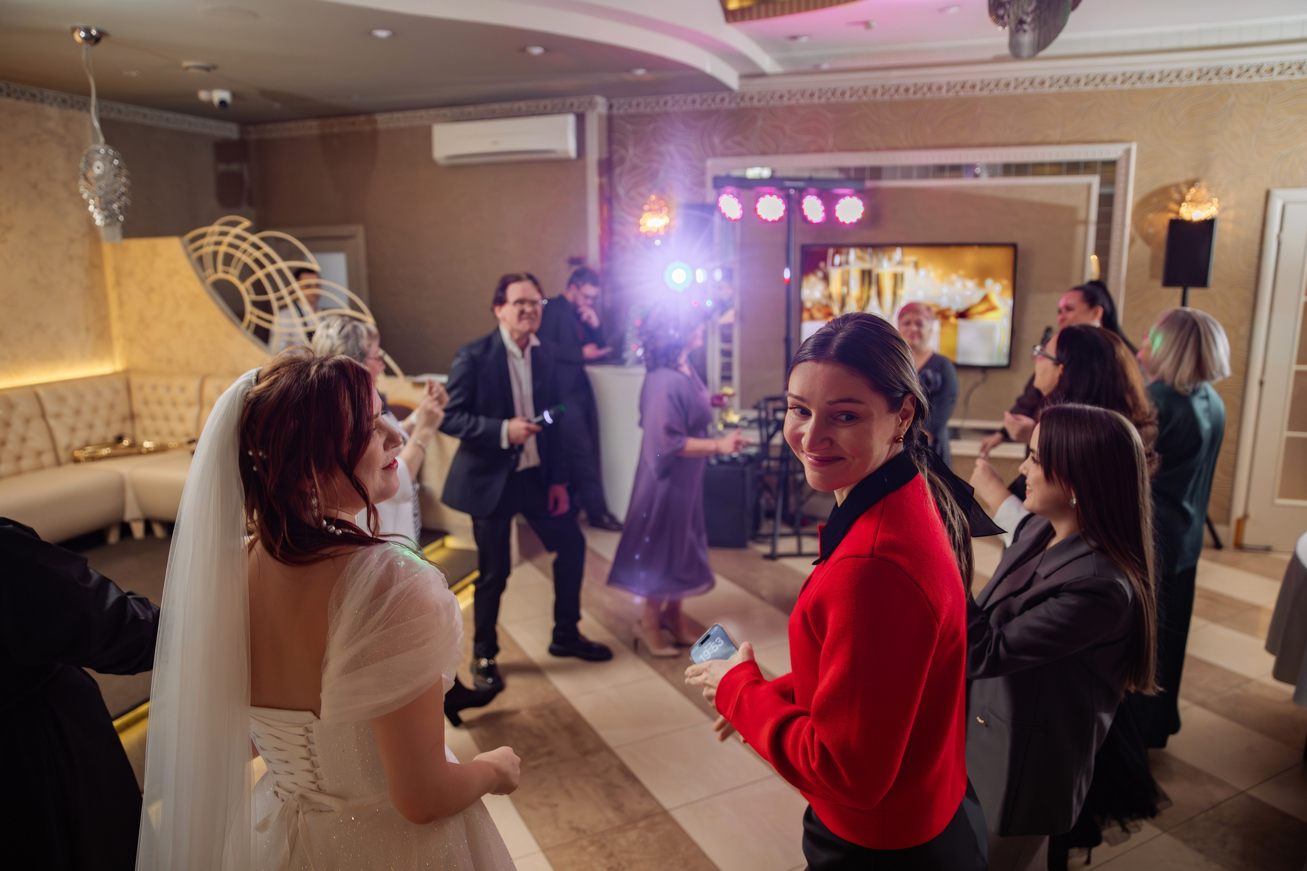 Репортаж Свадебного банкета Юлии и Романа. Семейный и женский фотограф в Москве Надежда Воробьева