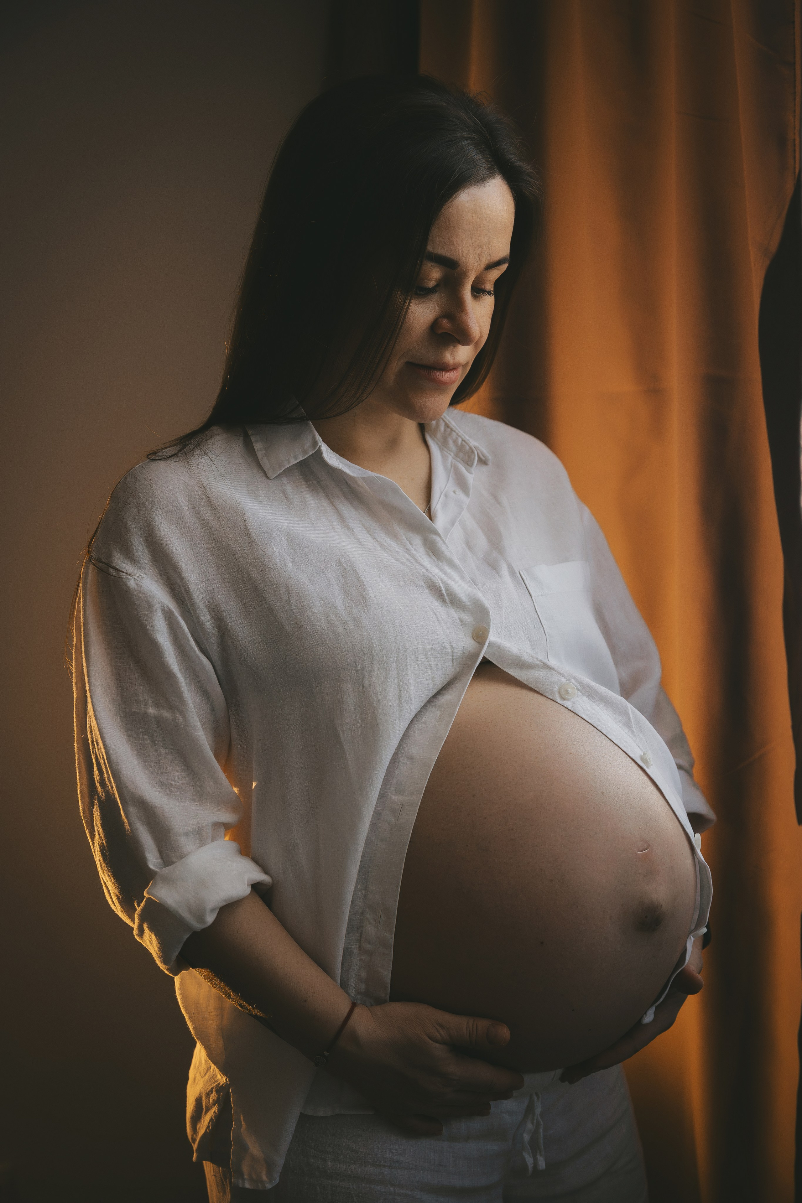 Фотосессия беременности дома с семьей. Семейный и женский фотограф в Москве Надежда Воробьева