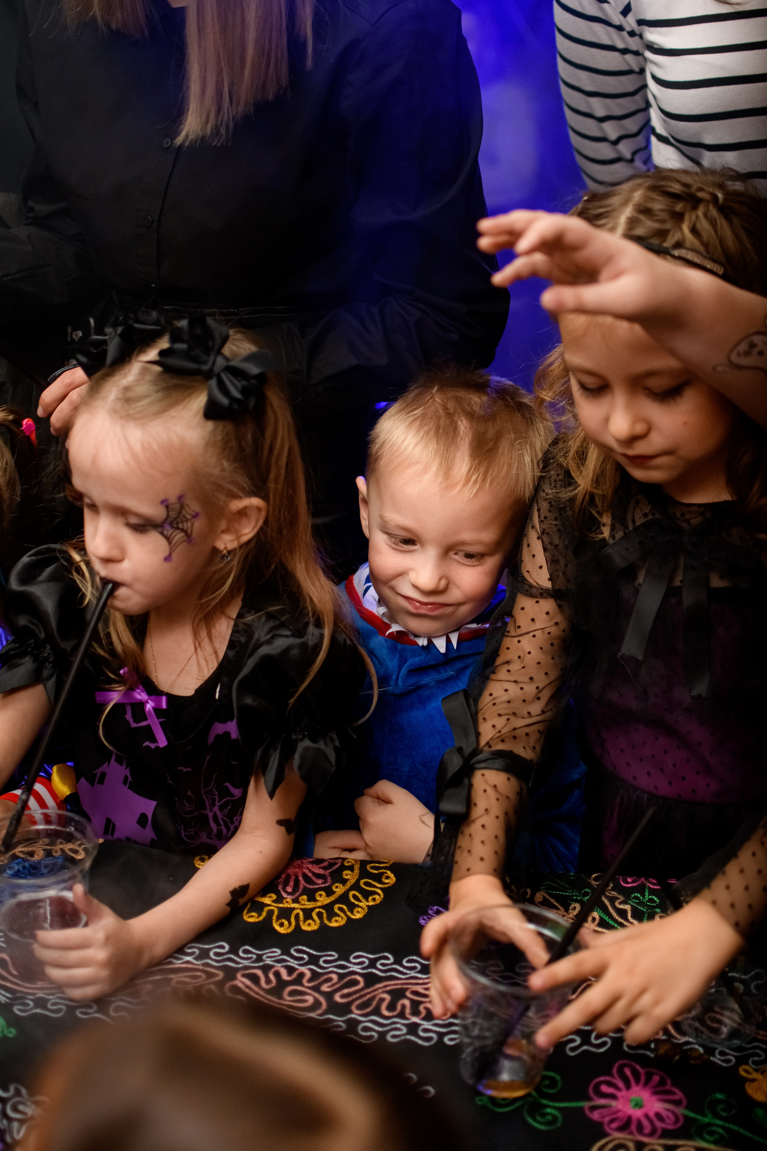 HALLOWEEN. Photokarish