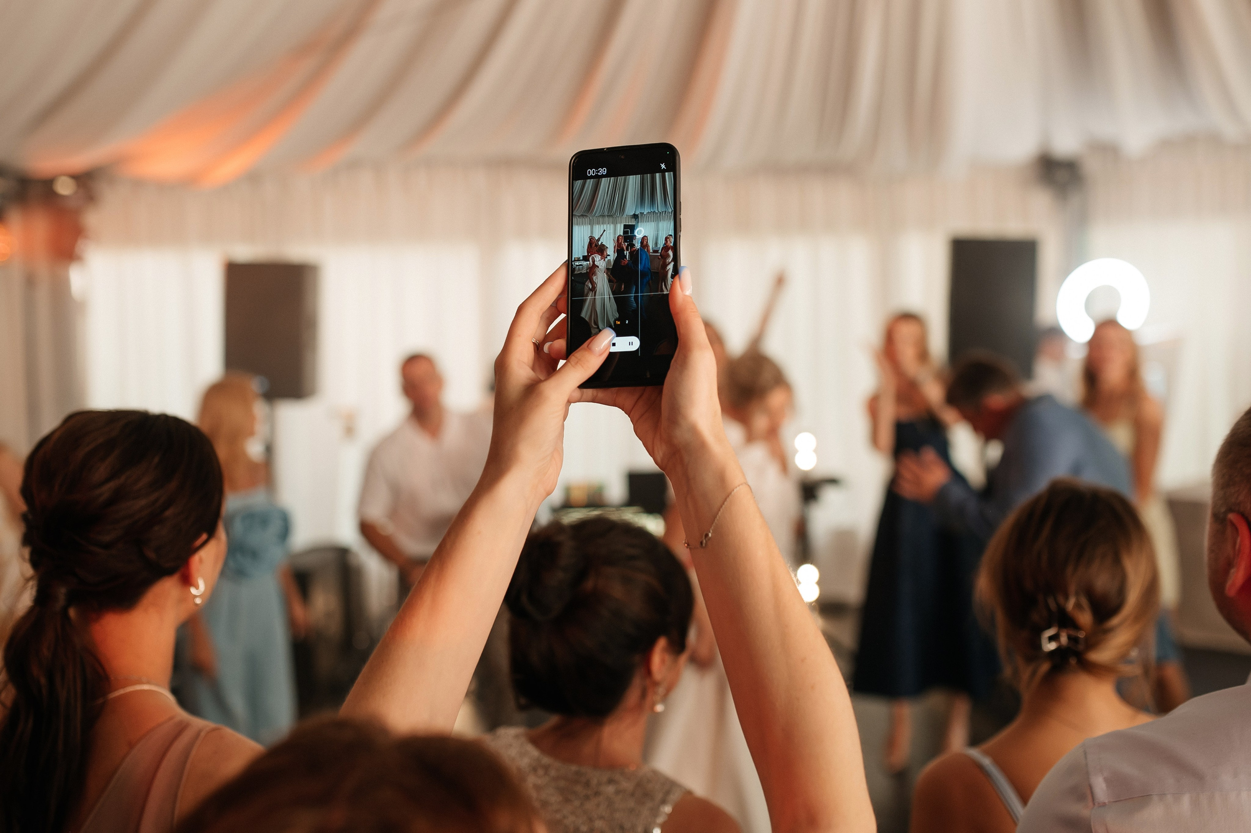 ANONS. Мария — Свадебный фотограф