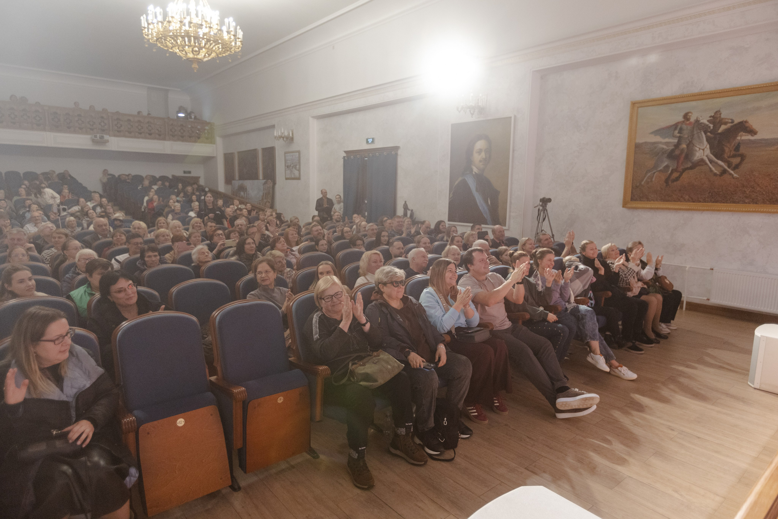 Сольный концерт 4.10. СУРОВЦЕВА project. Эстрадно-народный кавер-бэнд