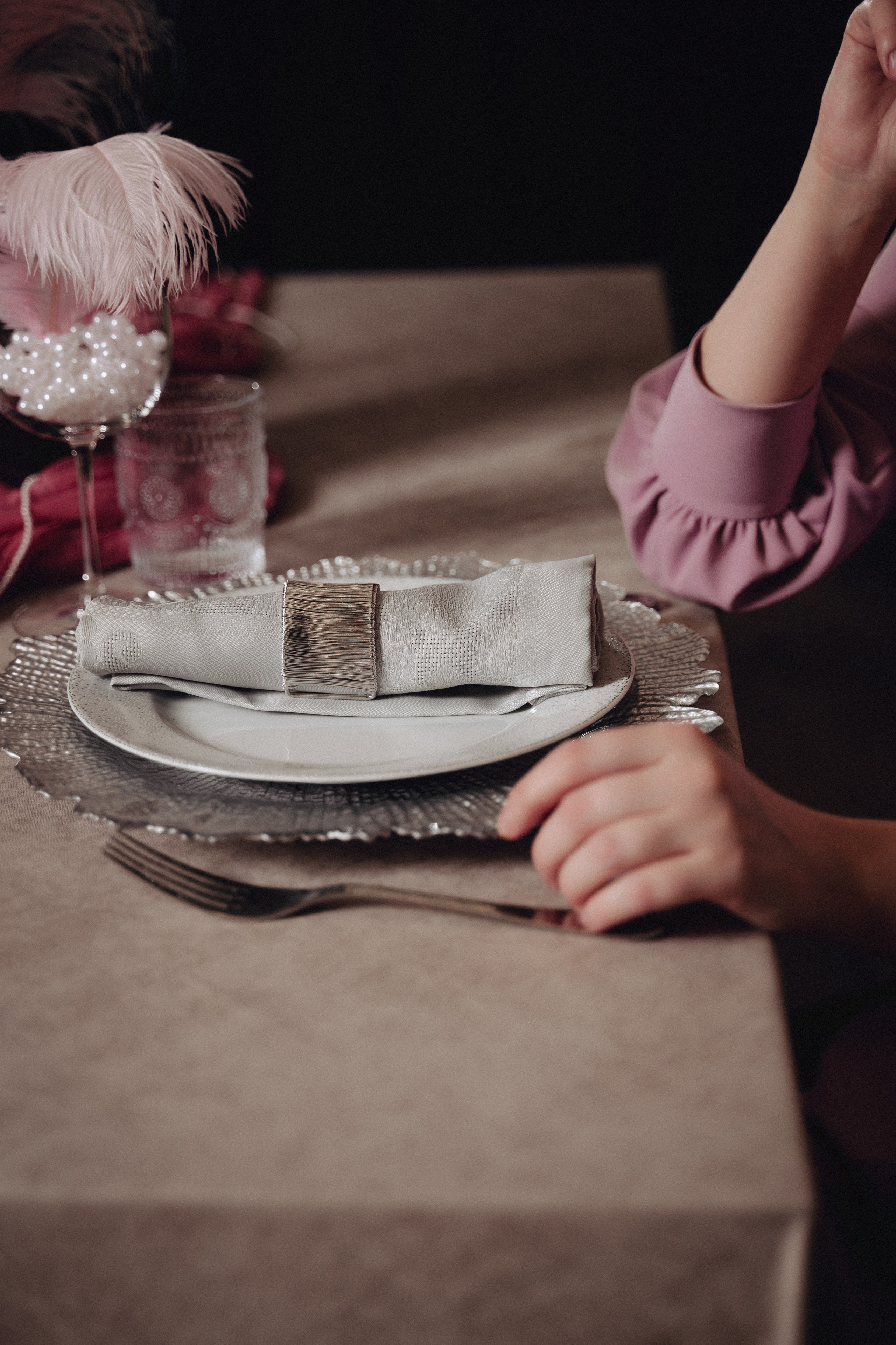 Дарья Лоханская, эксперт по столовому этикету. Екатерина Курбанова. Женский фотограф