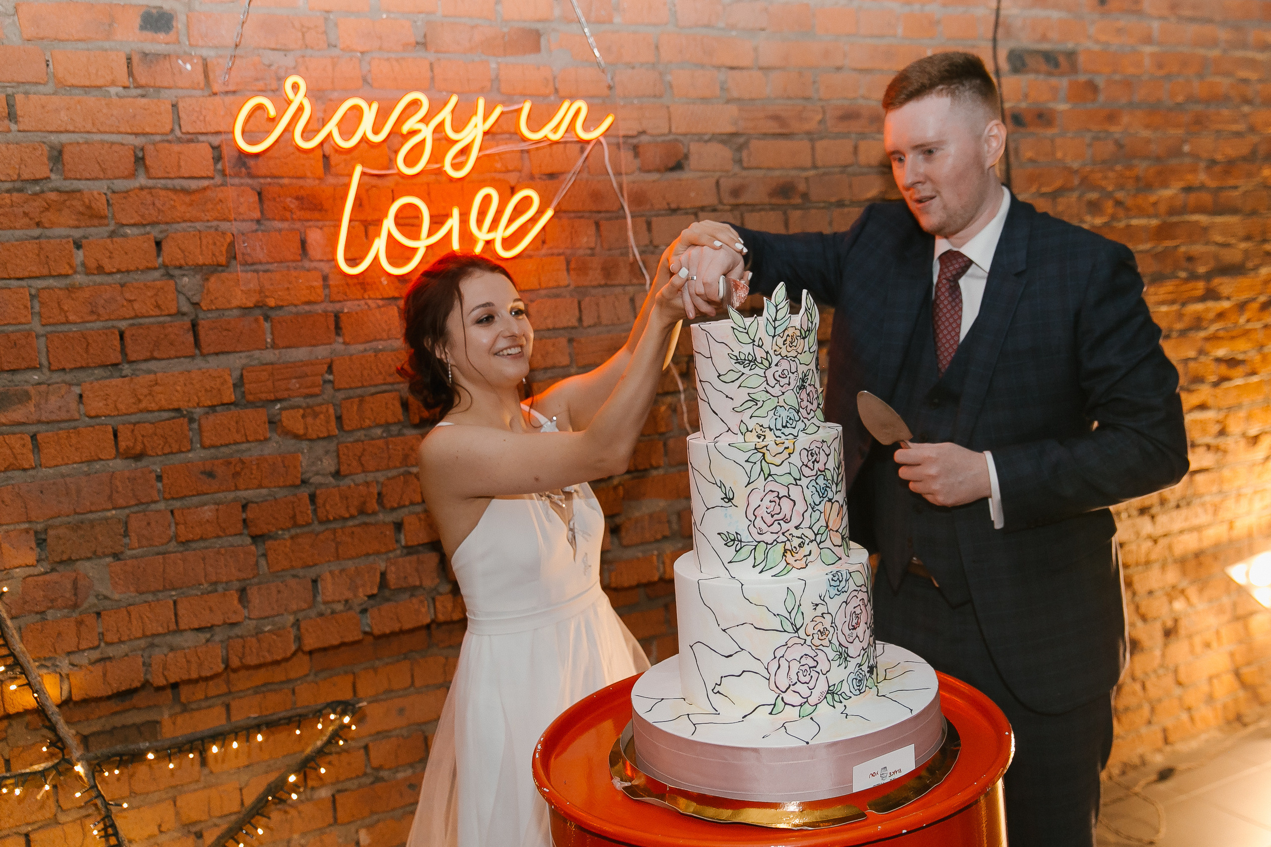 Юрий и Мария. Банкет, перетекающий в вечеринку с кальянами. Организация и координация свадебных и семейных торжеств