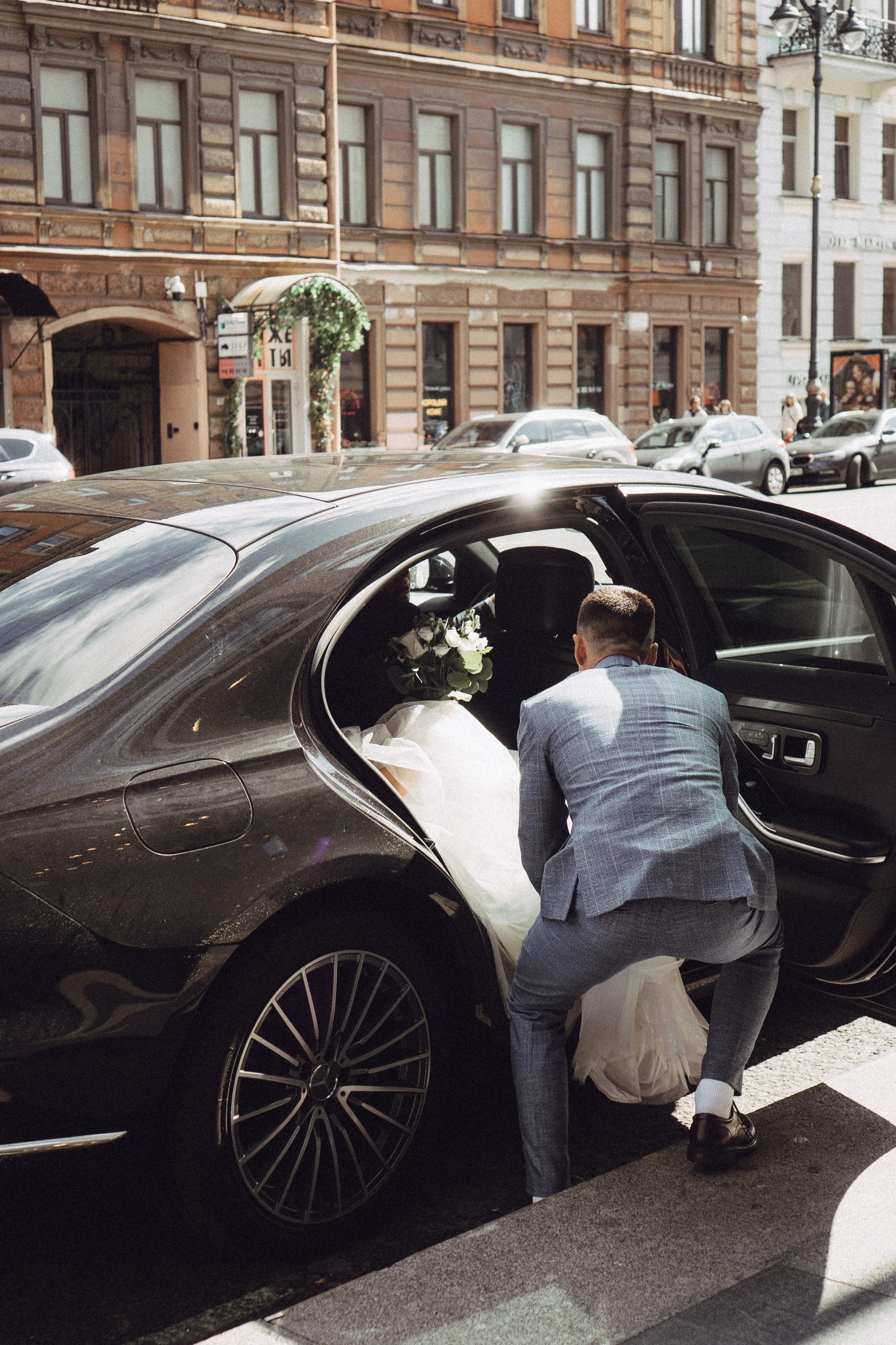 СВАДЕБНАЯ ПРОГУЛКА РЕСТОРАН МЫ ЖЕ НА ТЫ И ФОТОСЕССИИЯ С АВТОМОБИЛЕМ. Профессиональный фотограф, Санкт-Петербург — Виктория Богомолова
