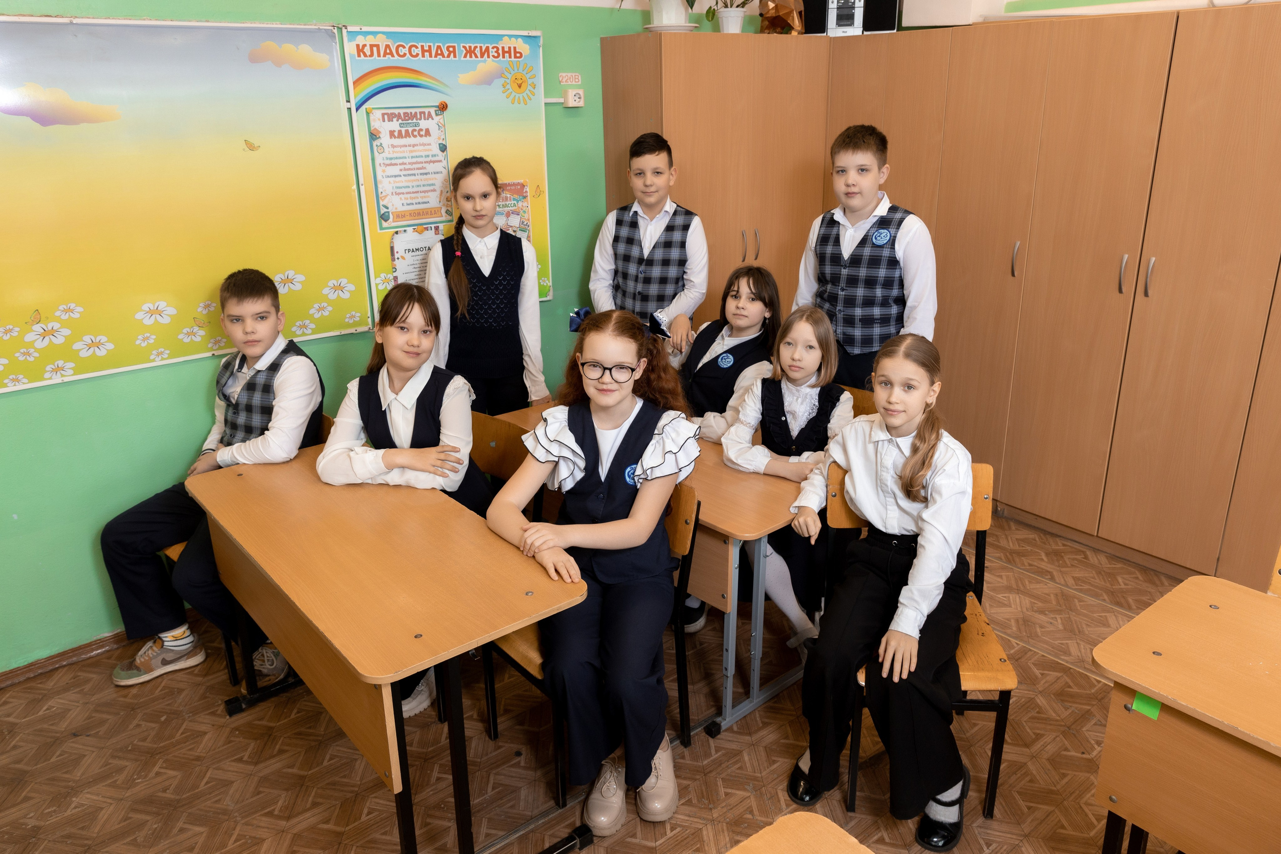 Школа 54 4А кл (2023-24) 2 часовая фотосессия в школе. Свадебный и Семейный фотограф г. Ижевск Гульназ Солдатова. Гульназ фото