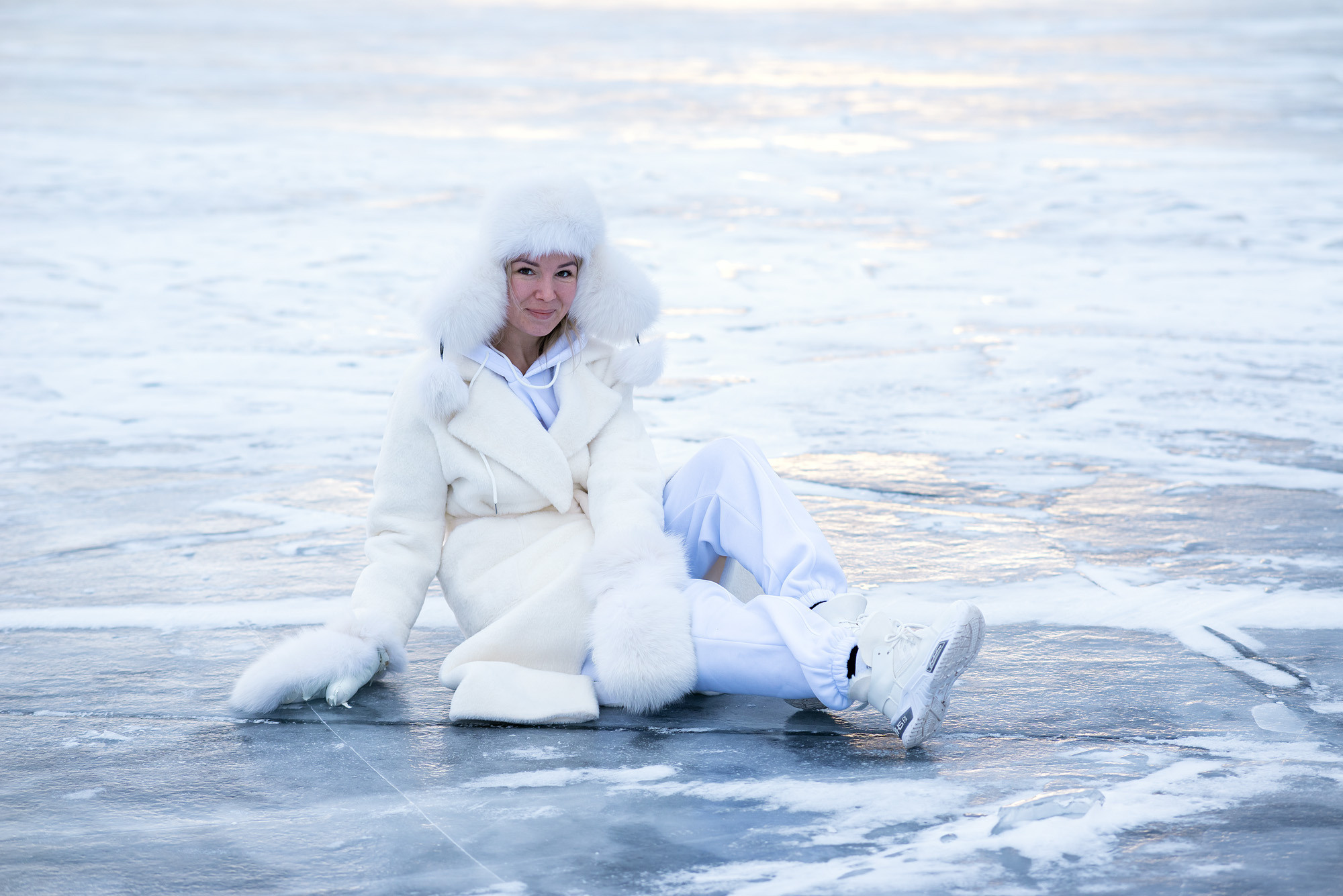 Фотосессия на льду. Елена. Фотограф в Красноярске / Дивногорске. Файзулина Анастасия