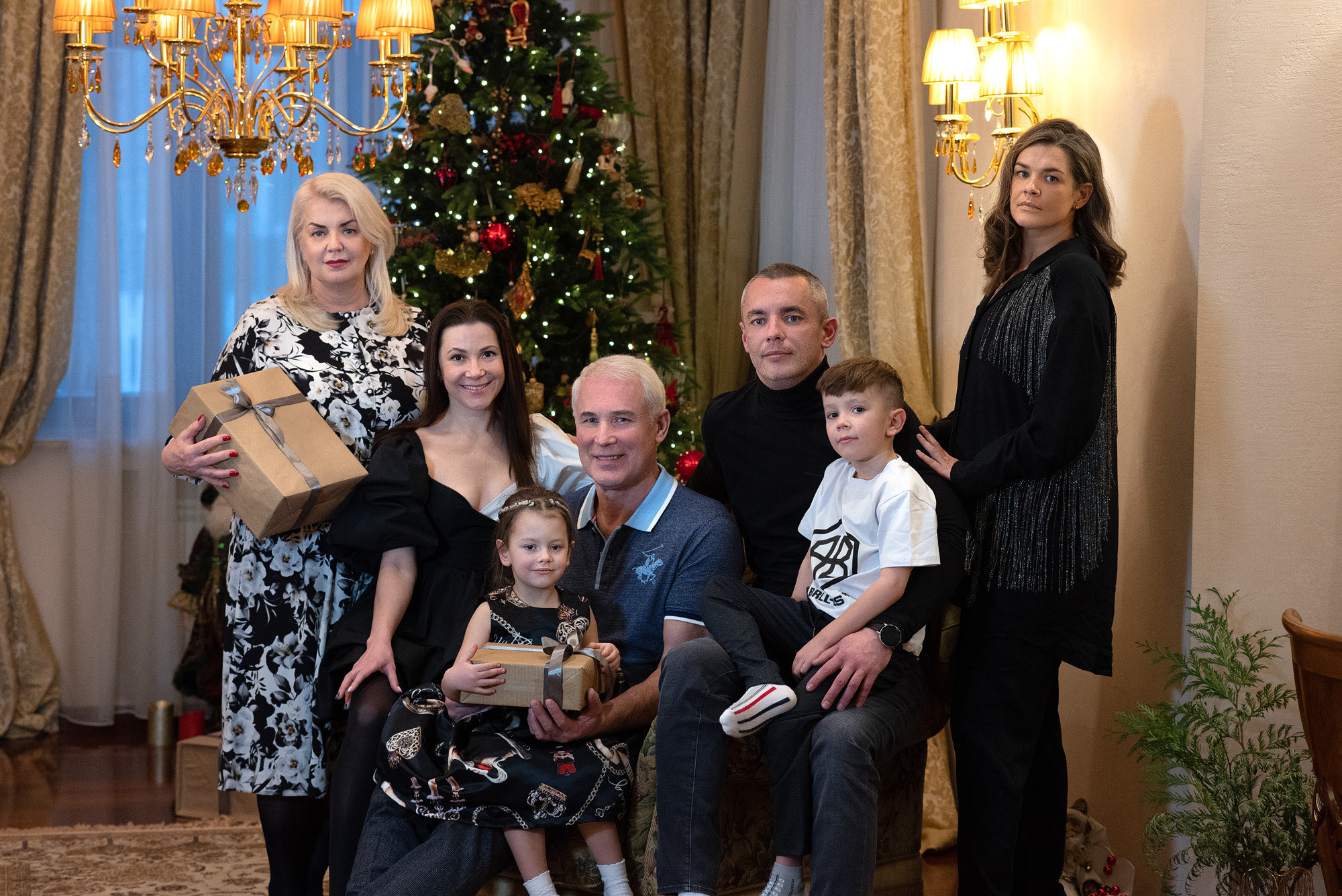 Новогодняя фотосессия для Татьяны и ее семьи. Фотограф в Красноярске / Дивногорске. Файзулина Анастасия