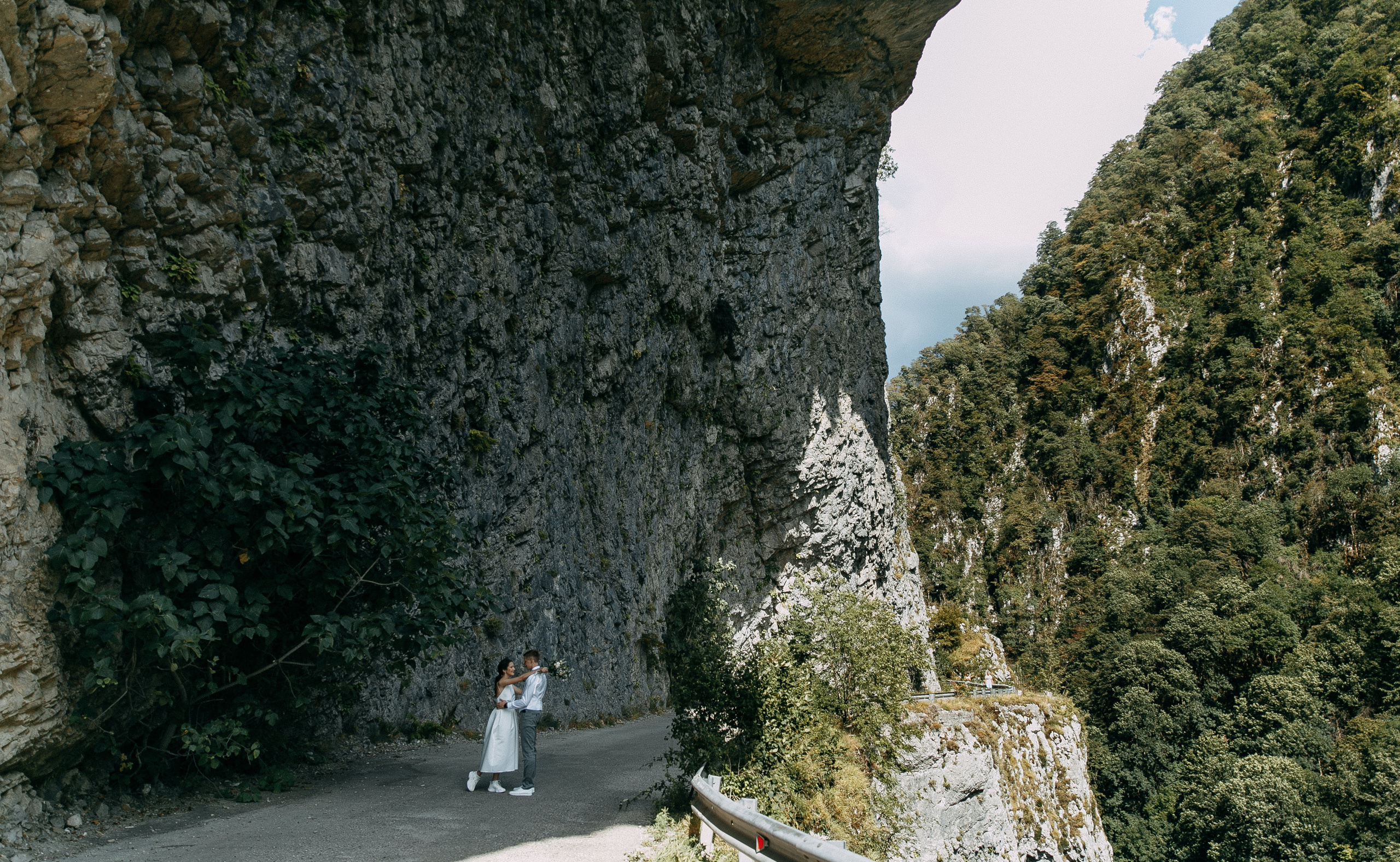 Вадим и Наталья. Свадьба в горах. Свадебный фотограф Сочи Елена Казакова