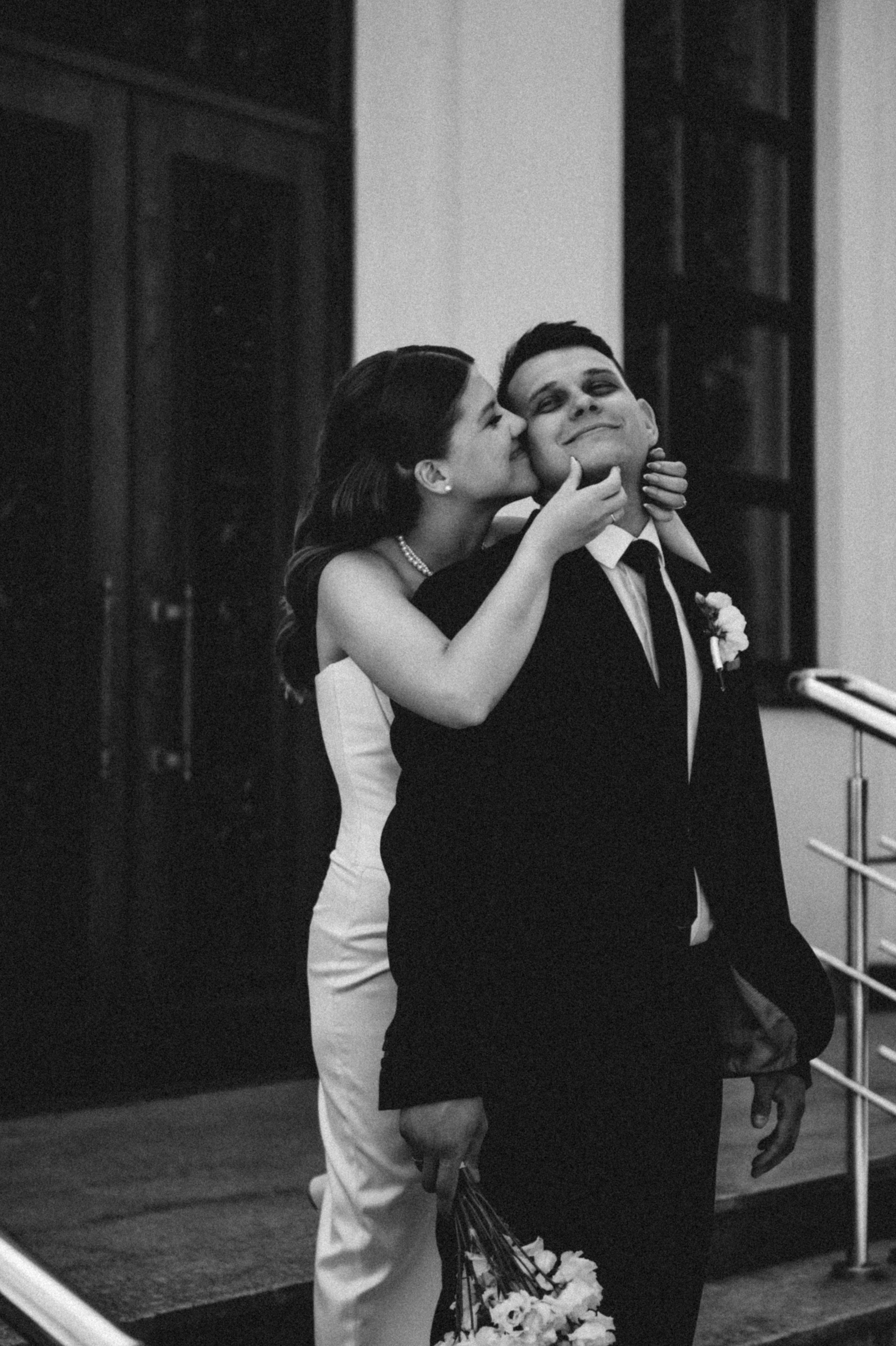 Свадебные фотографии. Фотограф в Барнауле Дарья Бутурлакина. Люби.Цени.Касайся