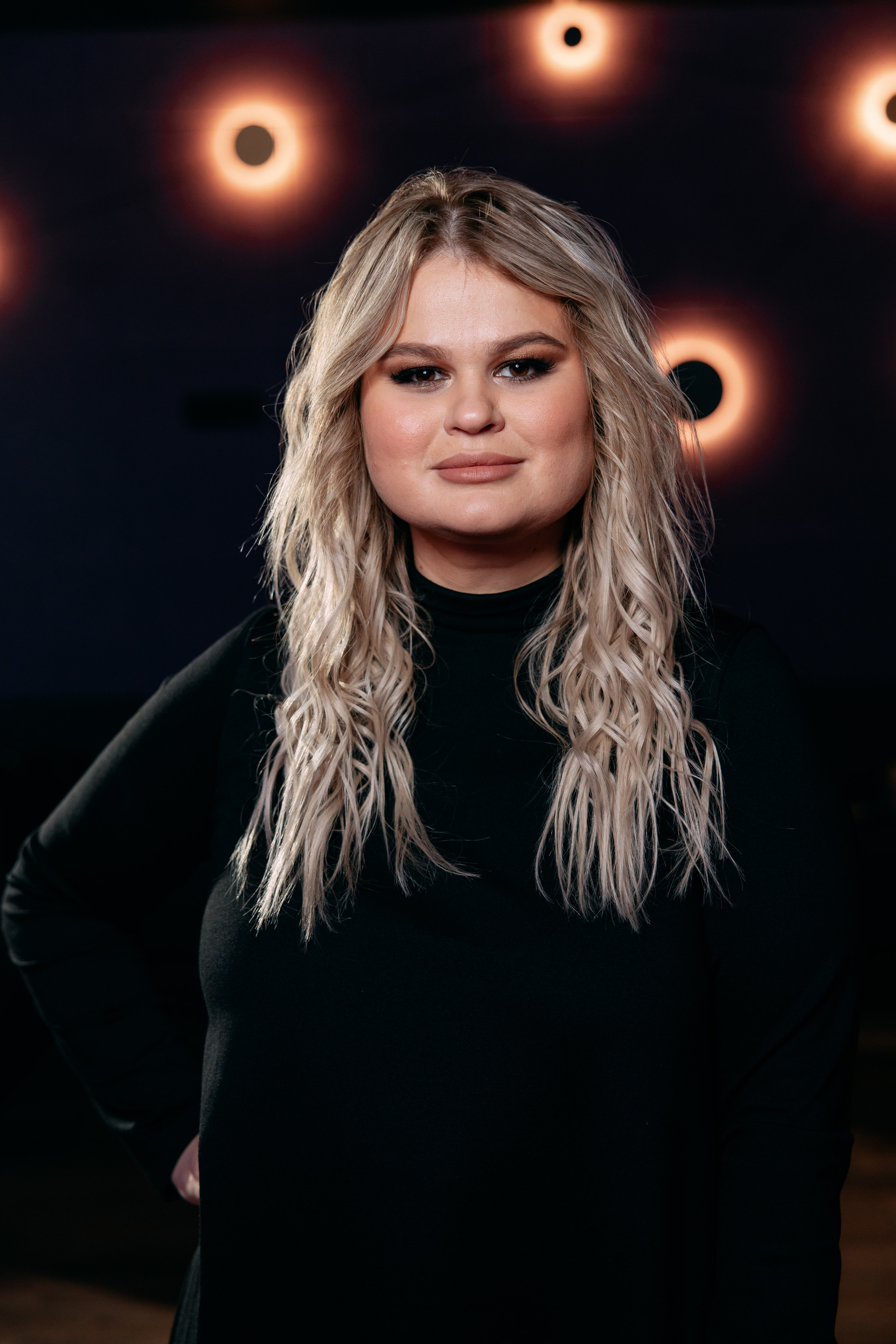 День рождения в караоке. Фото и видео съемка. Андрей Ионов