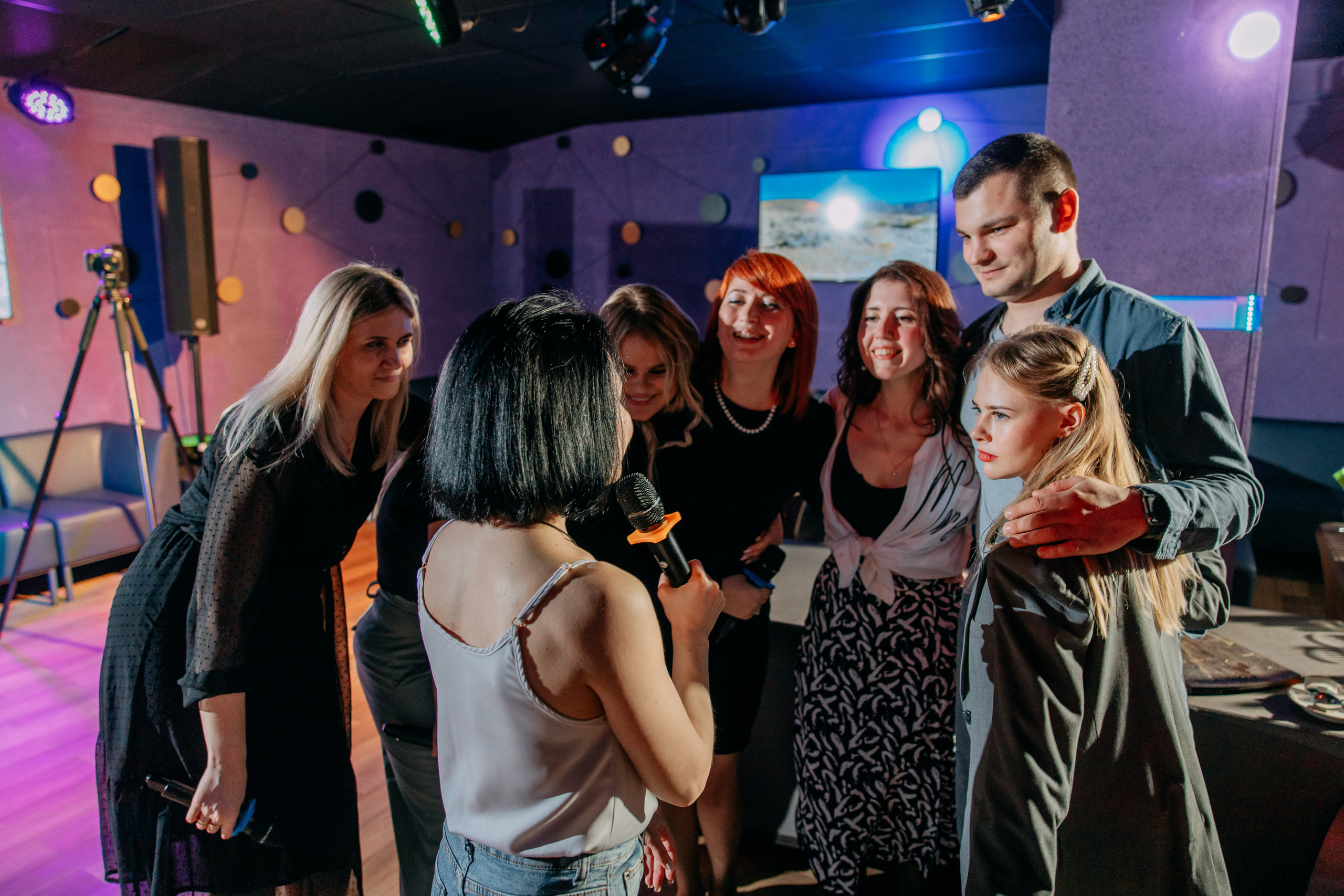 День рождения в караоке. Фото и видео съемка. Андрей Ионов