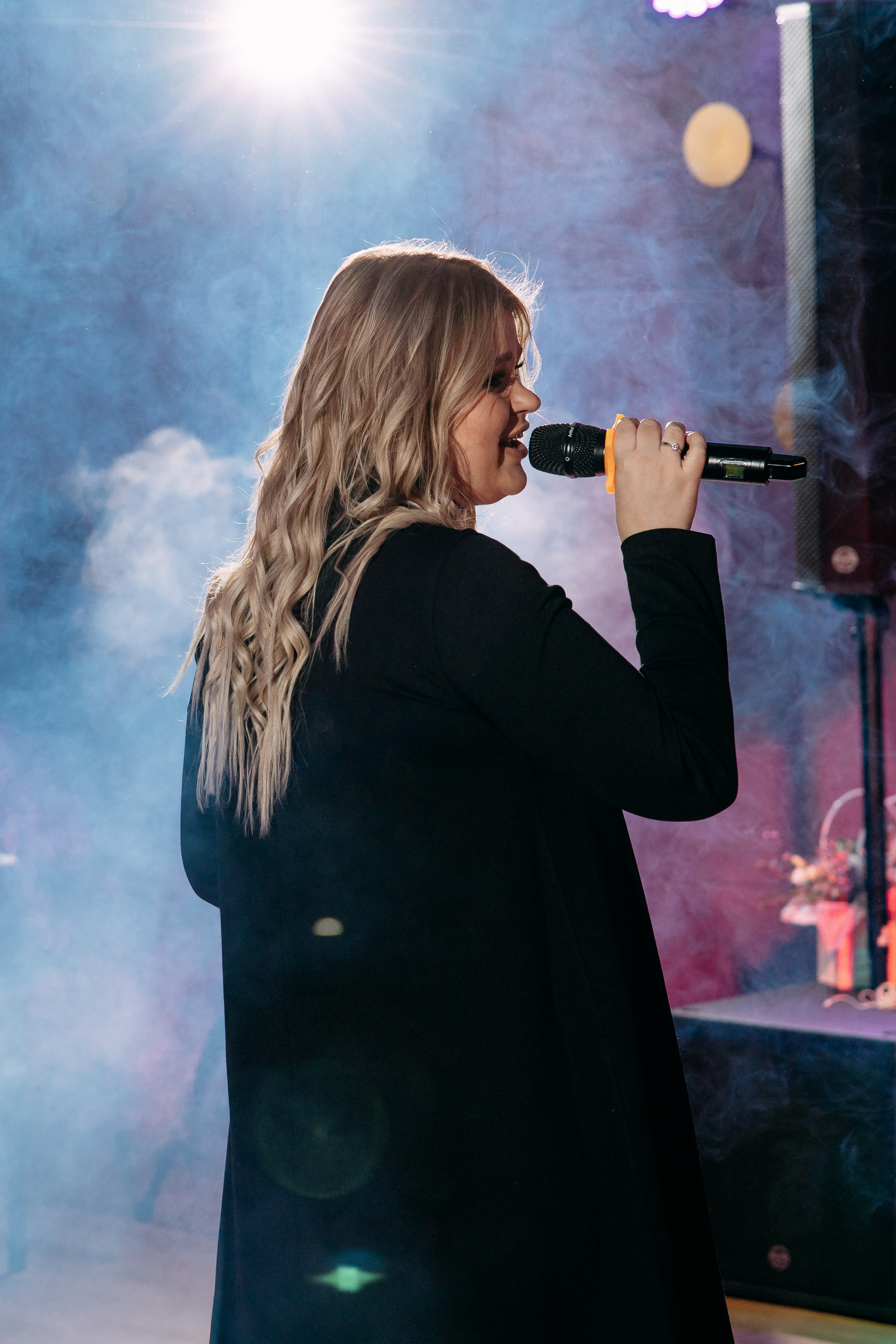 День рождения в караоке. Фото и видео съемка. Андрей Ионов