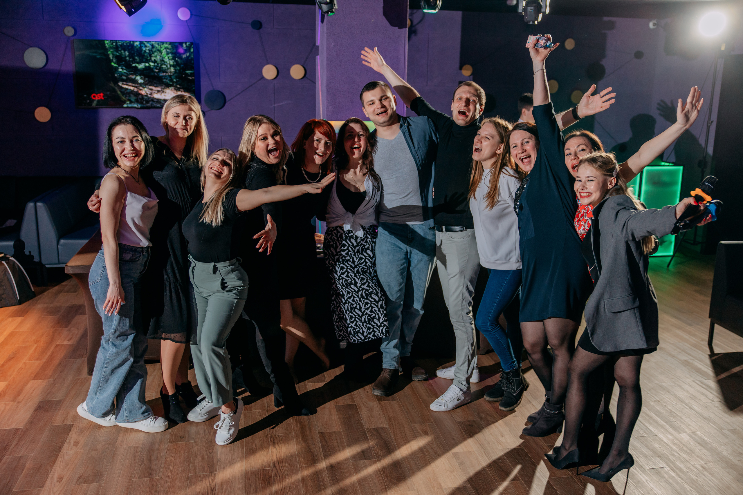 День рождения в караоке. Фото и видео съемка. Андрей Ионов