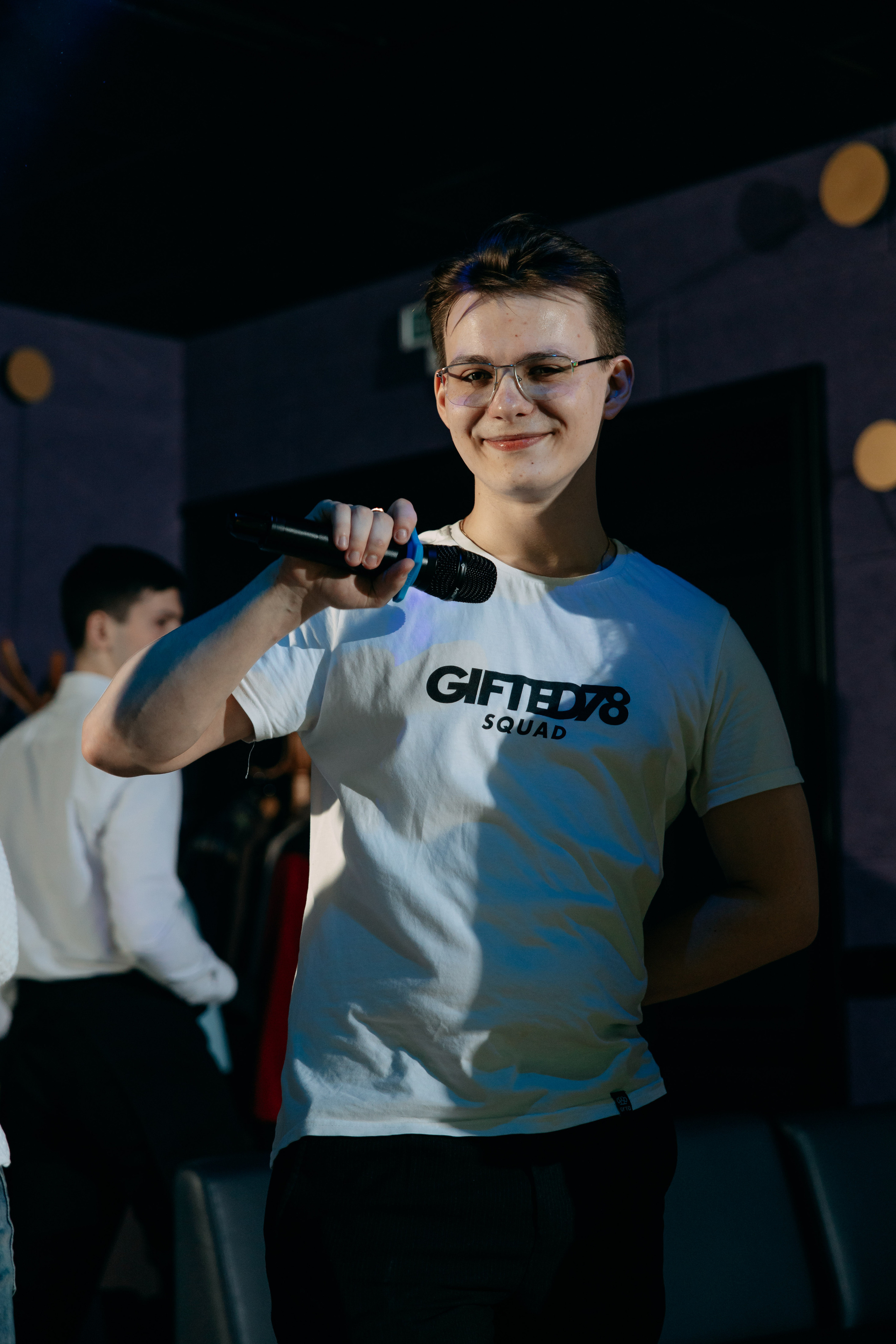 День рождения в караоке. Фото и видео съемка. Андрей Ионов