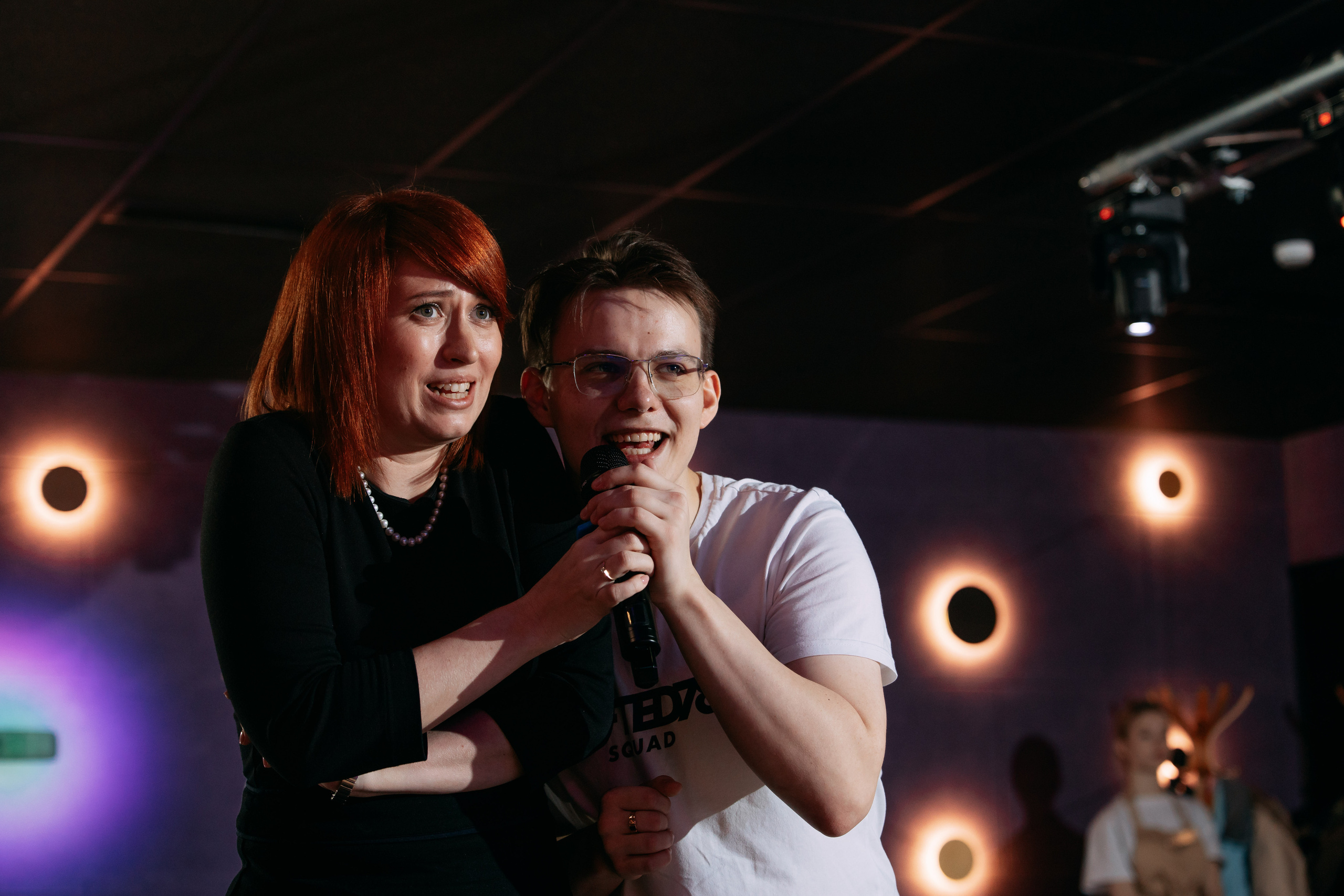 День рождения в караоке. Фото и видео съемка. Андрей Ионов