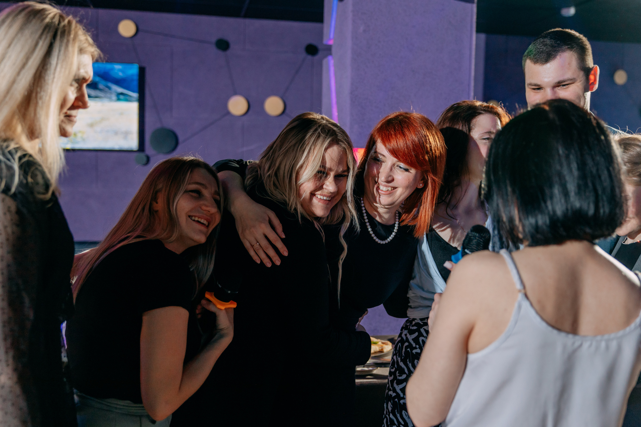 День рождения в караоке. Фото и видео съемка. Андрей Ионов