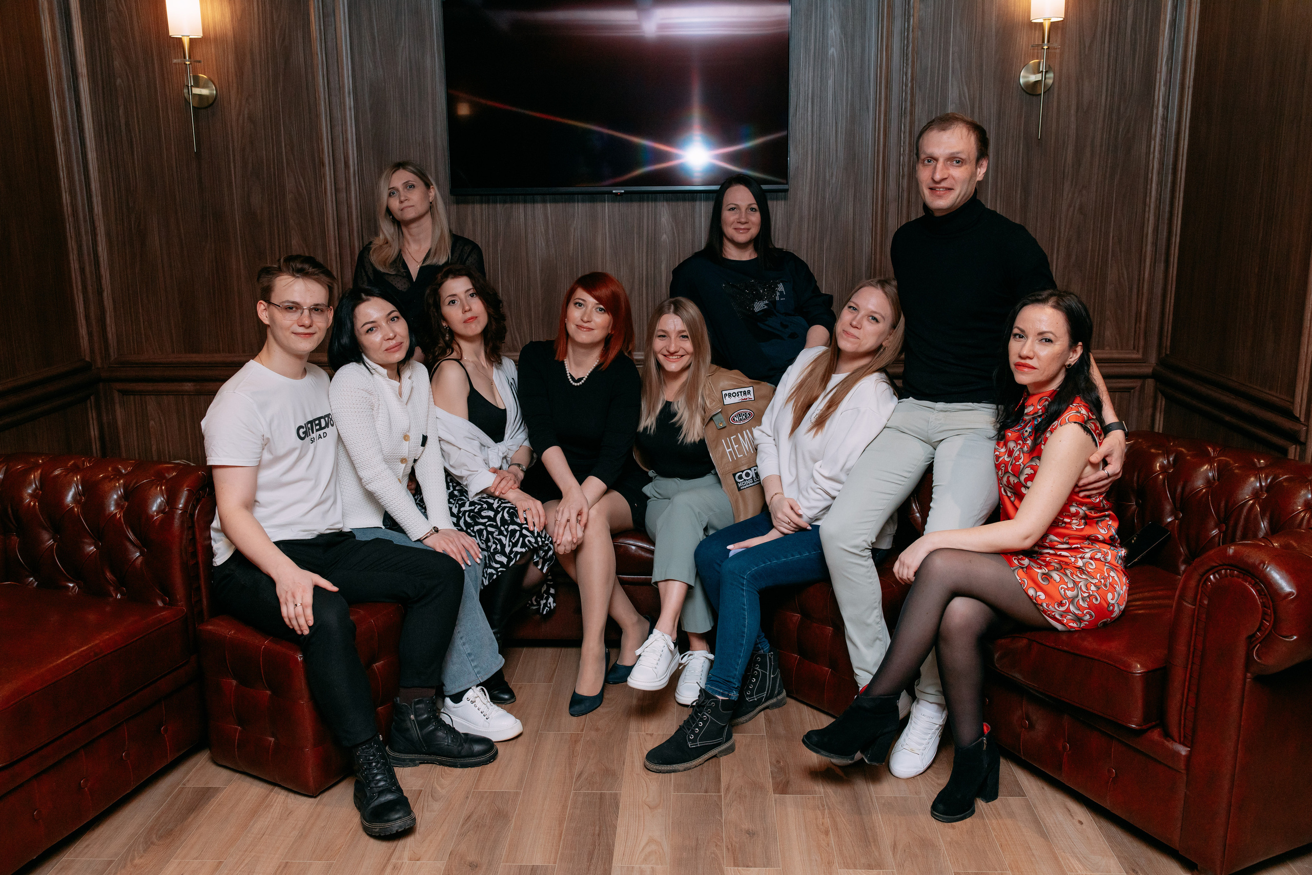 День рождения в караоке. Фото и видео съемка. Андрей Ионов