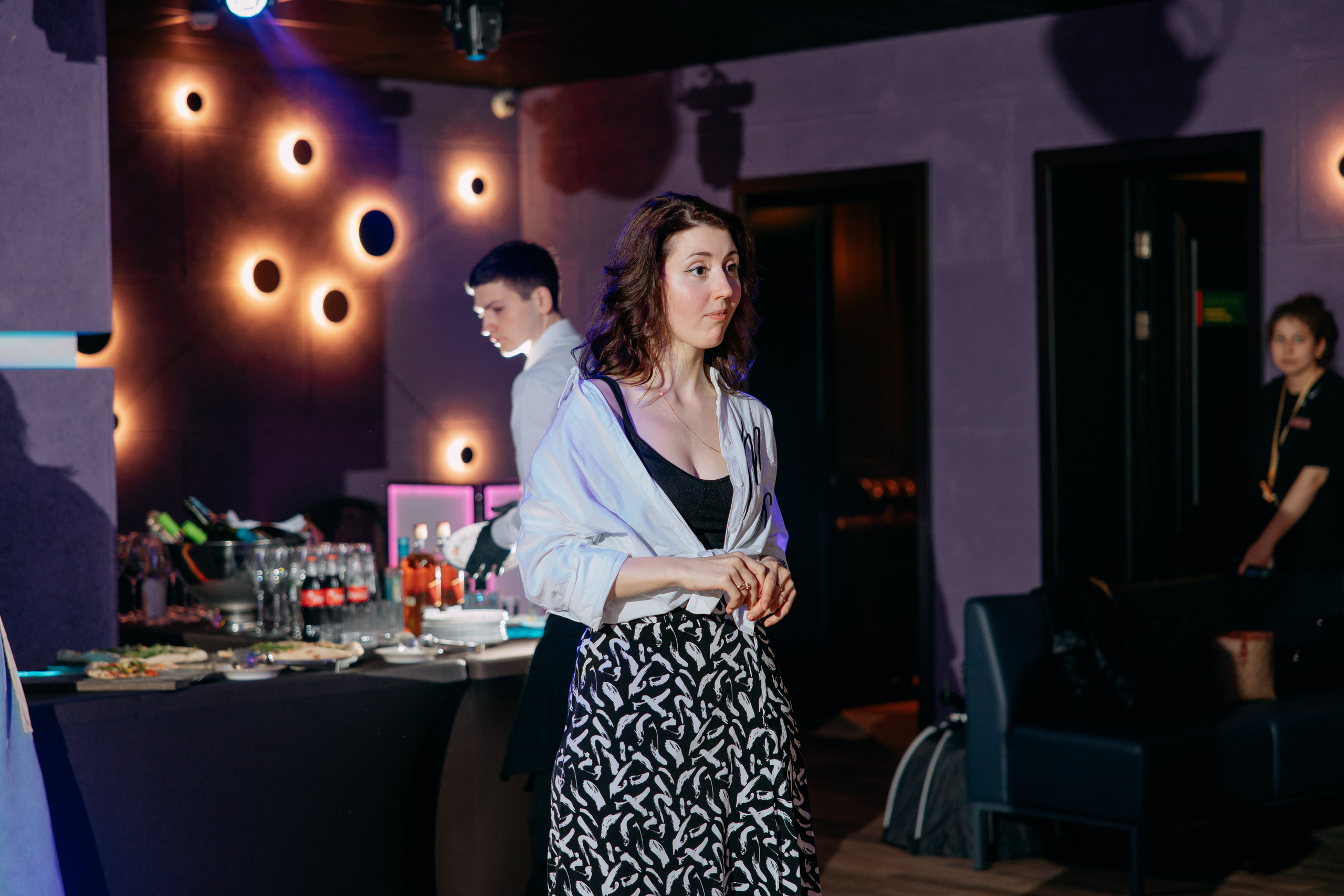 День рождения в караоке. Фото и видео съемка. Андрей Ионов