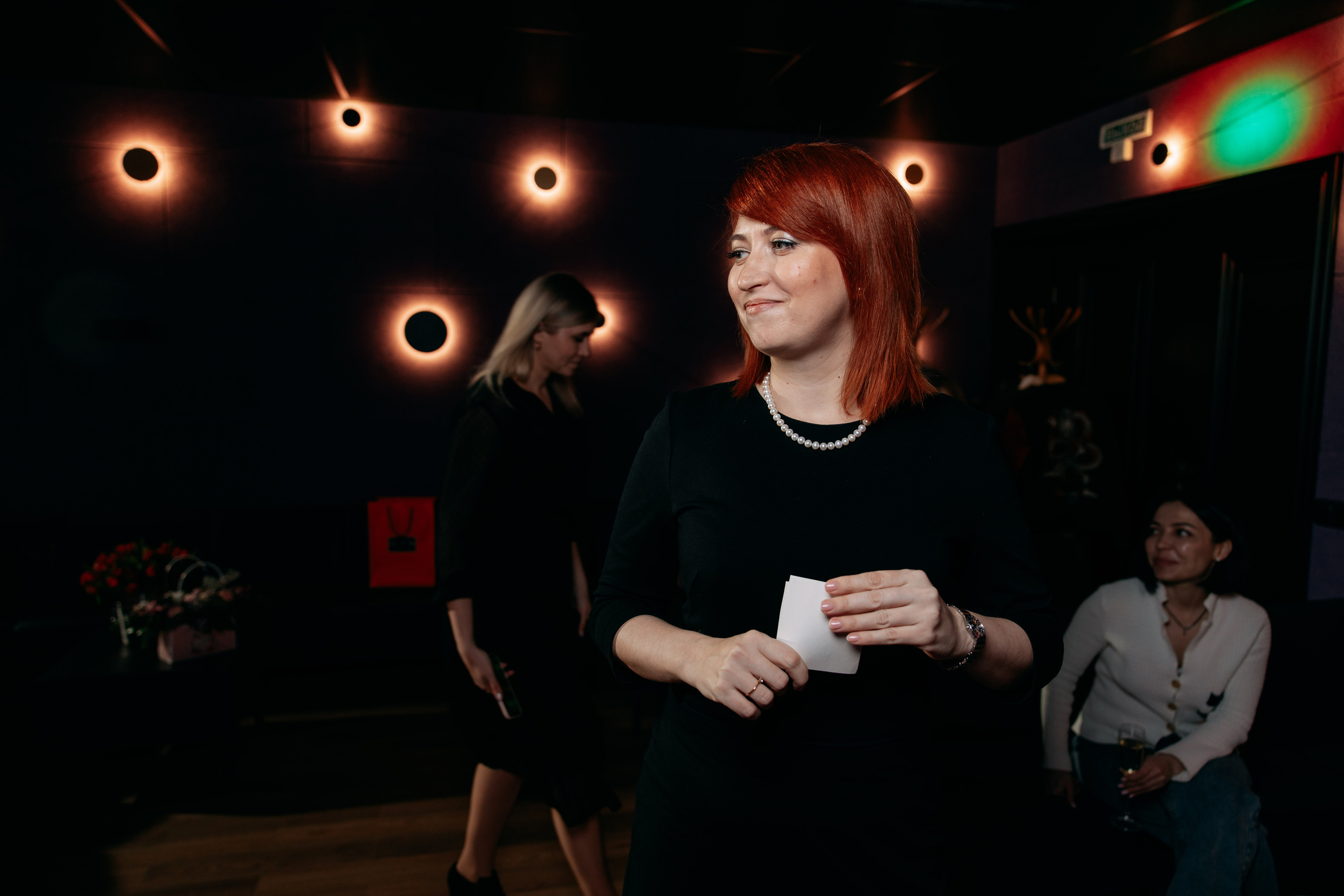 День рождения в караоке. Фото и видео съемка. Андрей Ионов