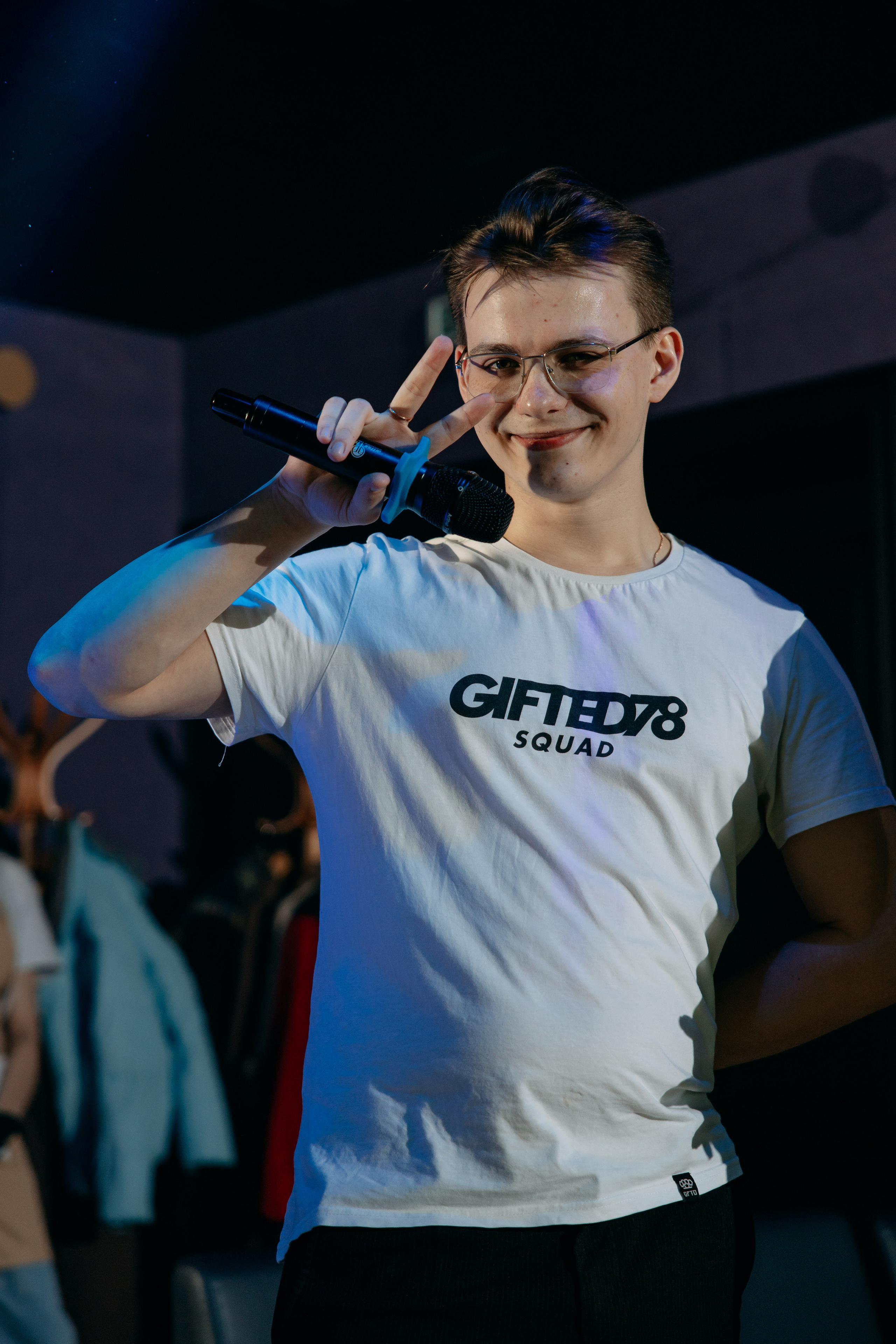 День рождения в караоке. Фото и видео съемка. Андрей Ионов