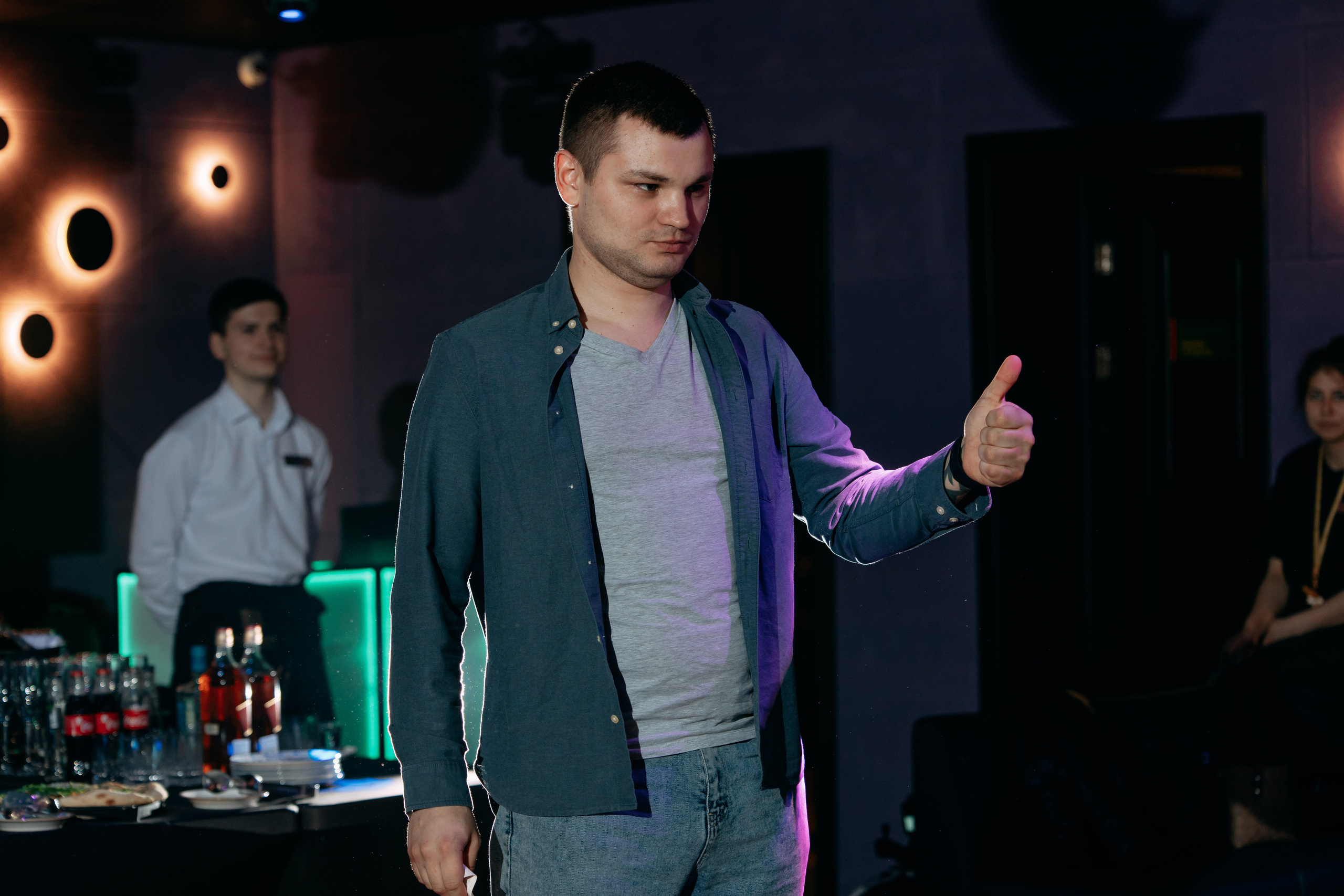 День рождения в караоке. Фото и видео съемка. Андрей Ионов