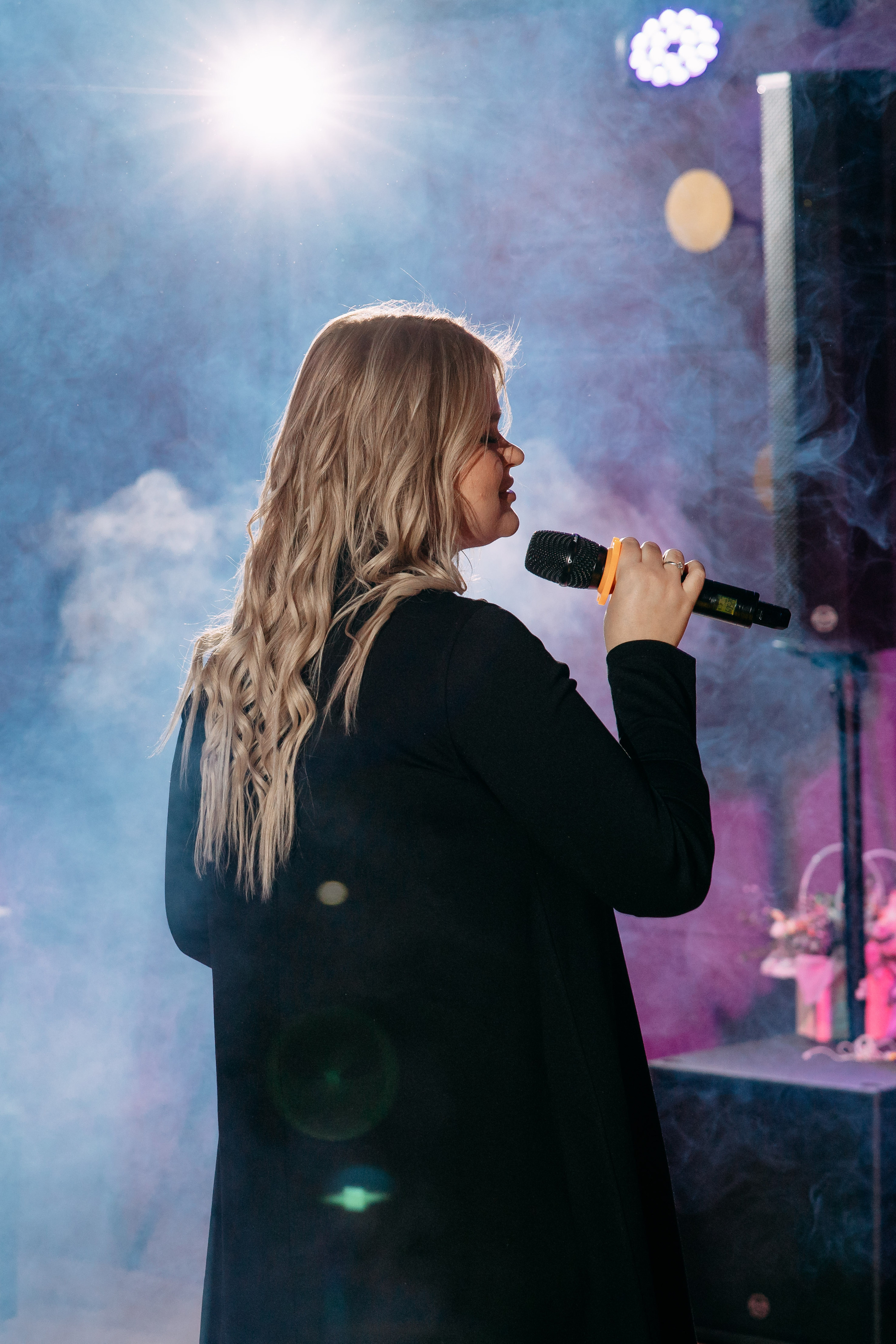 День рождения в караоке. Фото и видео съемка. Андрей Ионов