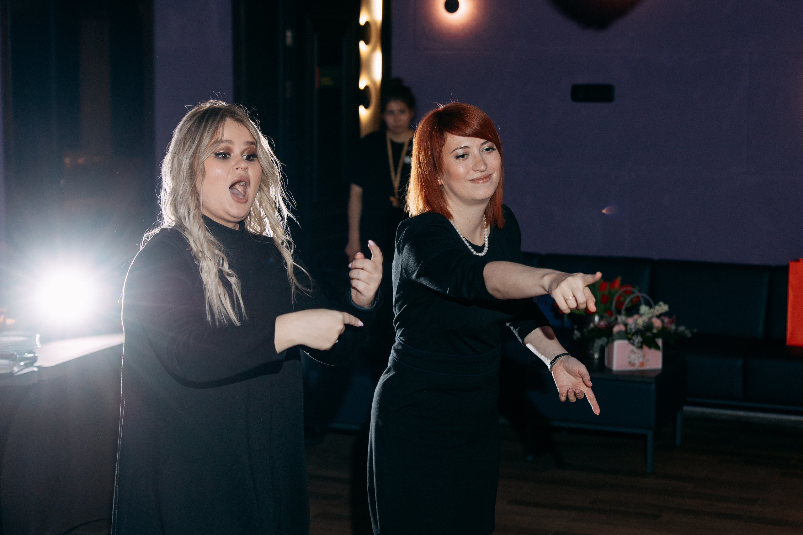 День рождения в караоке. Фото и видео съемка. Андрей Ионов