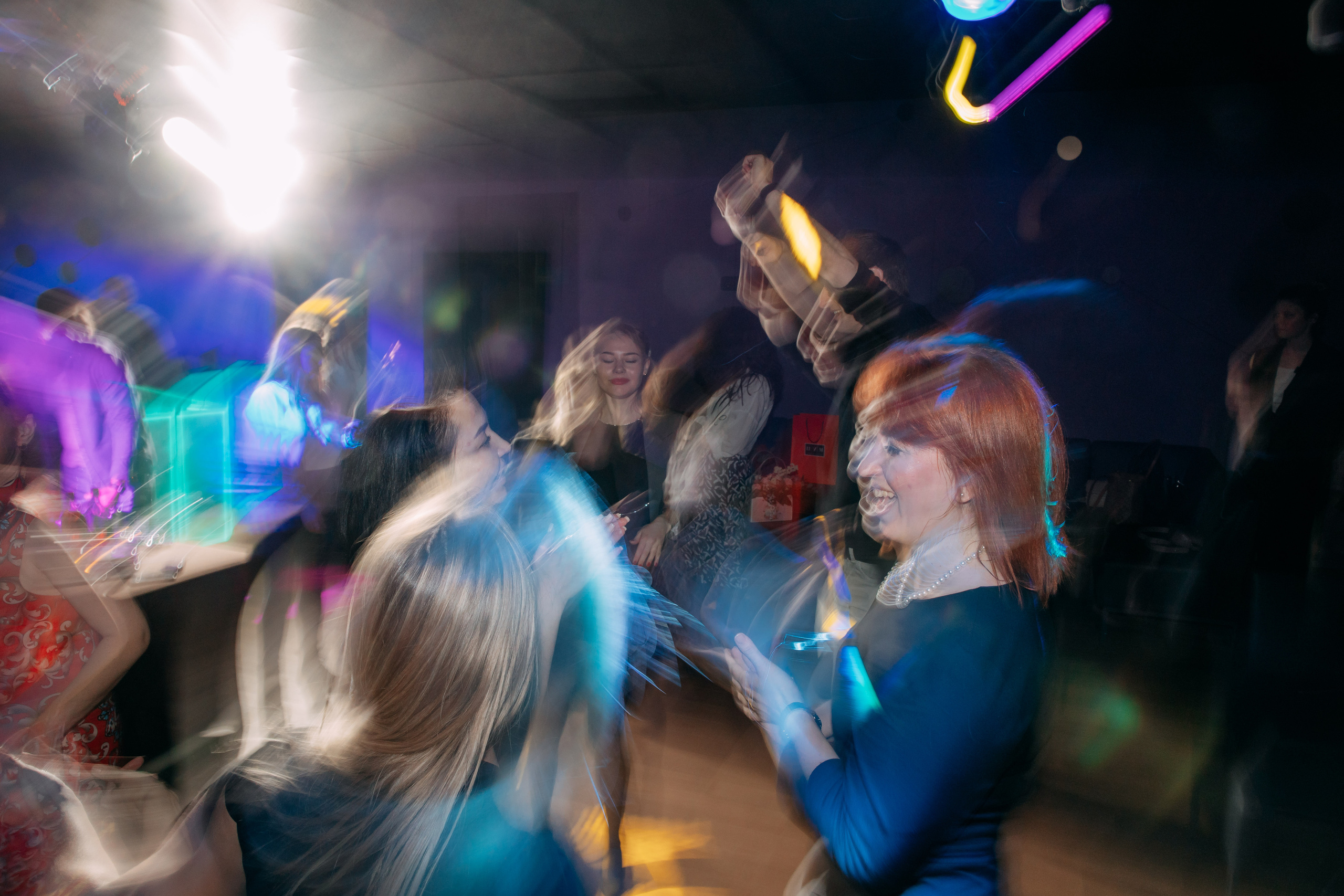 День рождения в караоке. Фото и видео съемка. Андрей Ионов