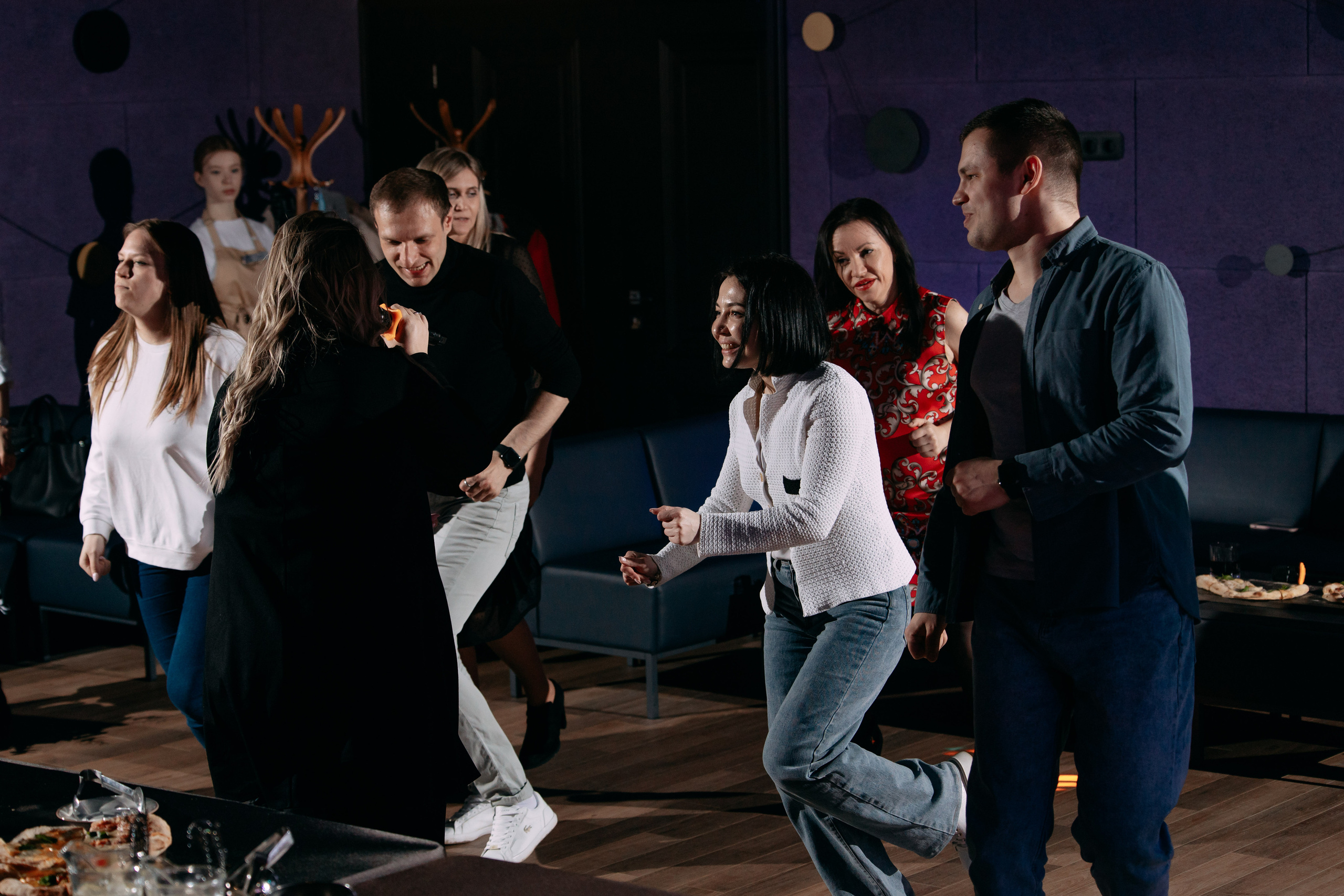 День рождения в караоке. Фото и видео съемка. Андрей Ионов