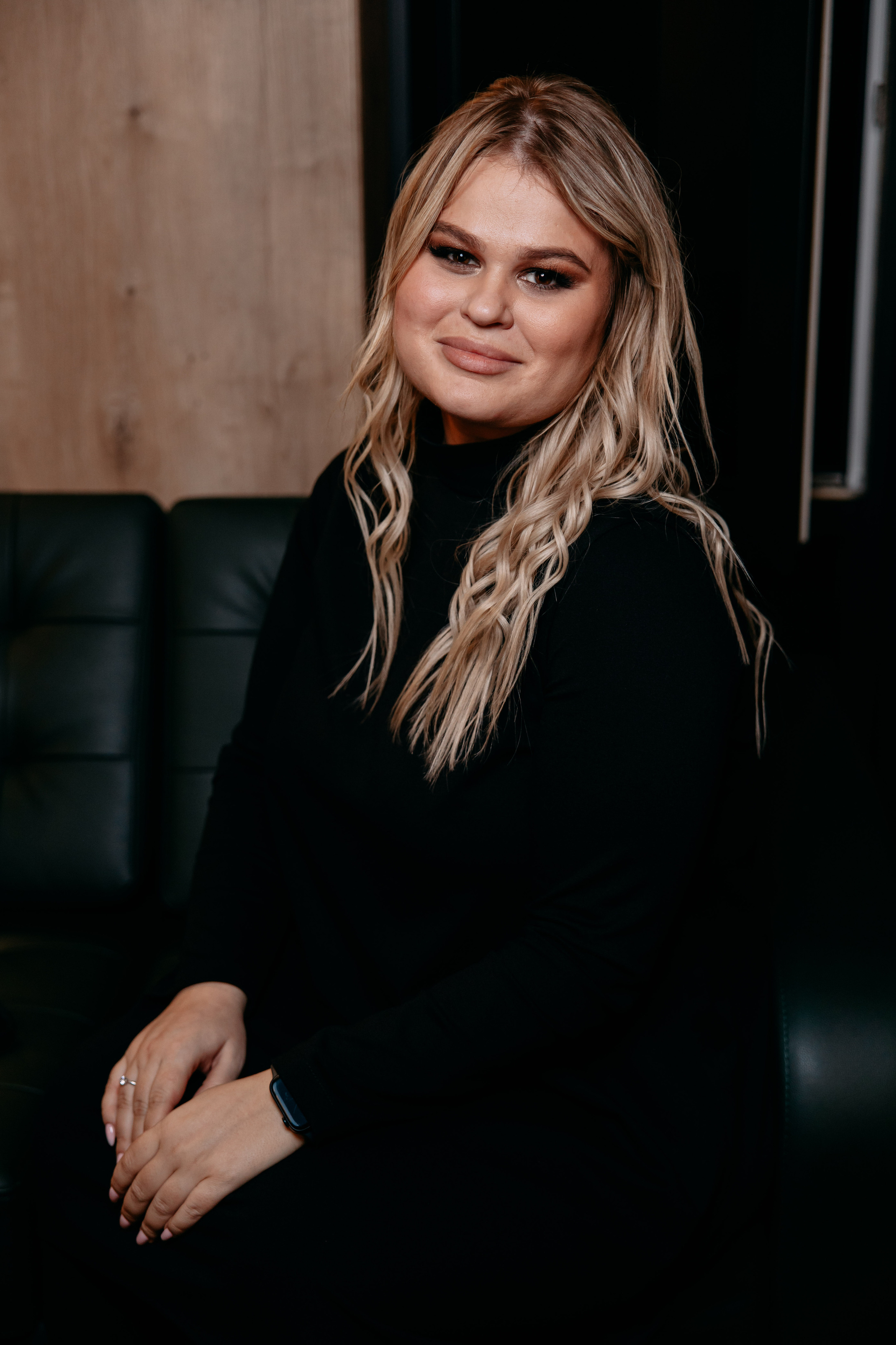 День рождения в караоке. Фото и видео съемка. Андрей Ионов