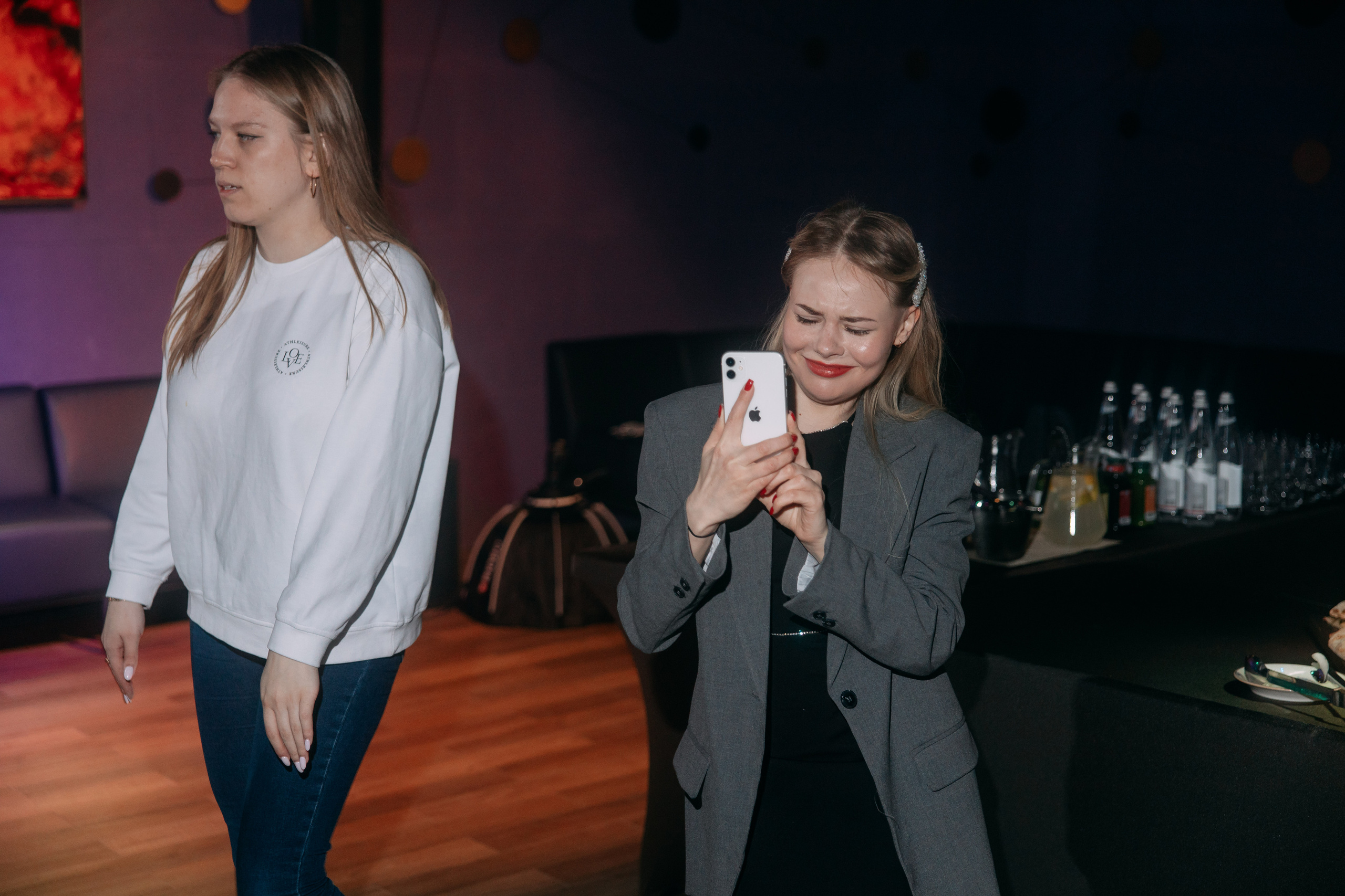 День рождения в караоке. Фото и видео съемка. Андрей Ионов