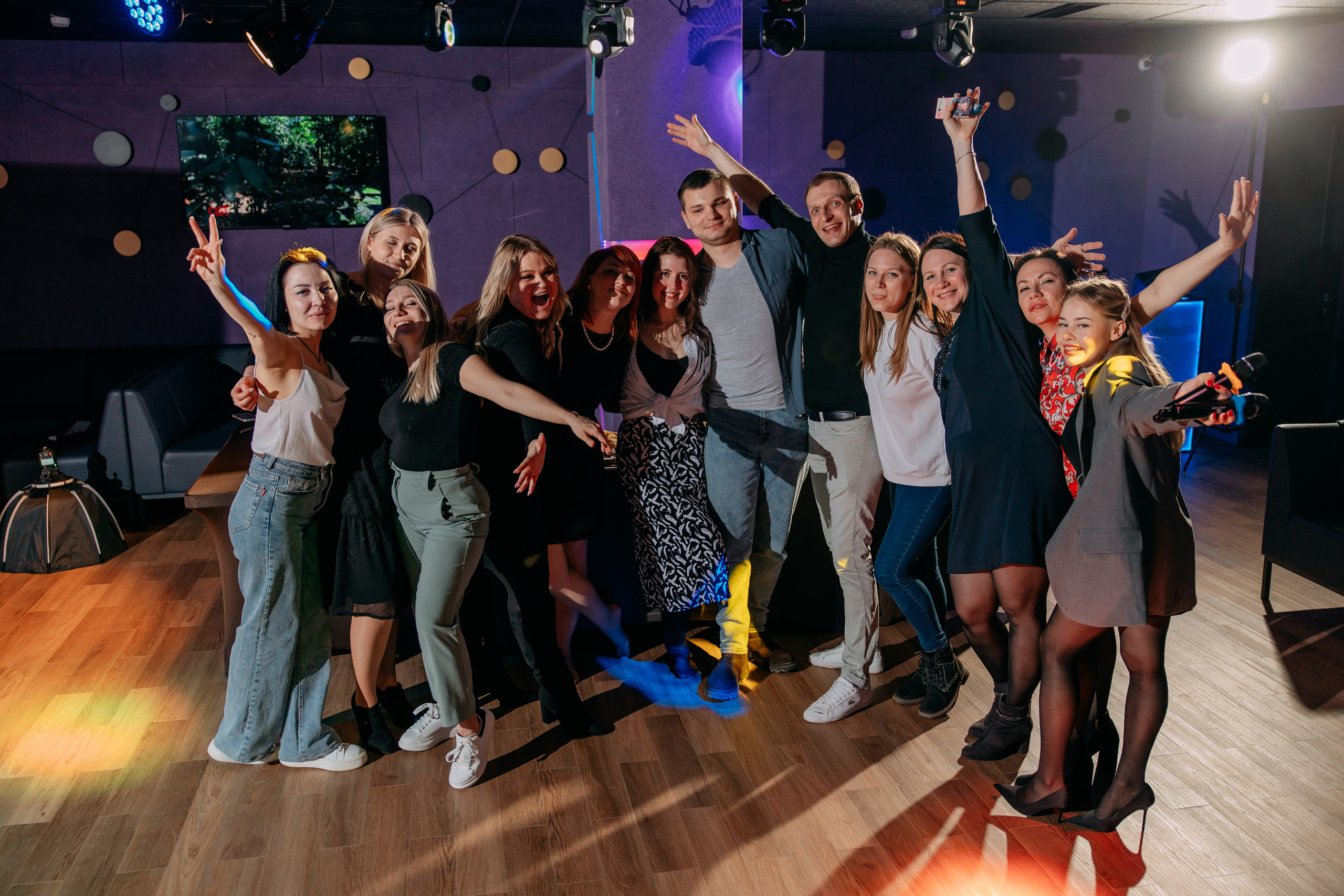 День рождения в караоке. Фото и видео съемка. Андрей Ионов