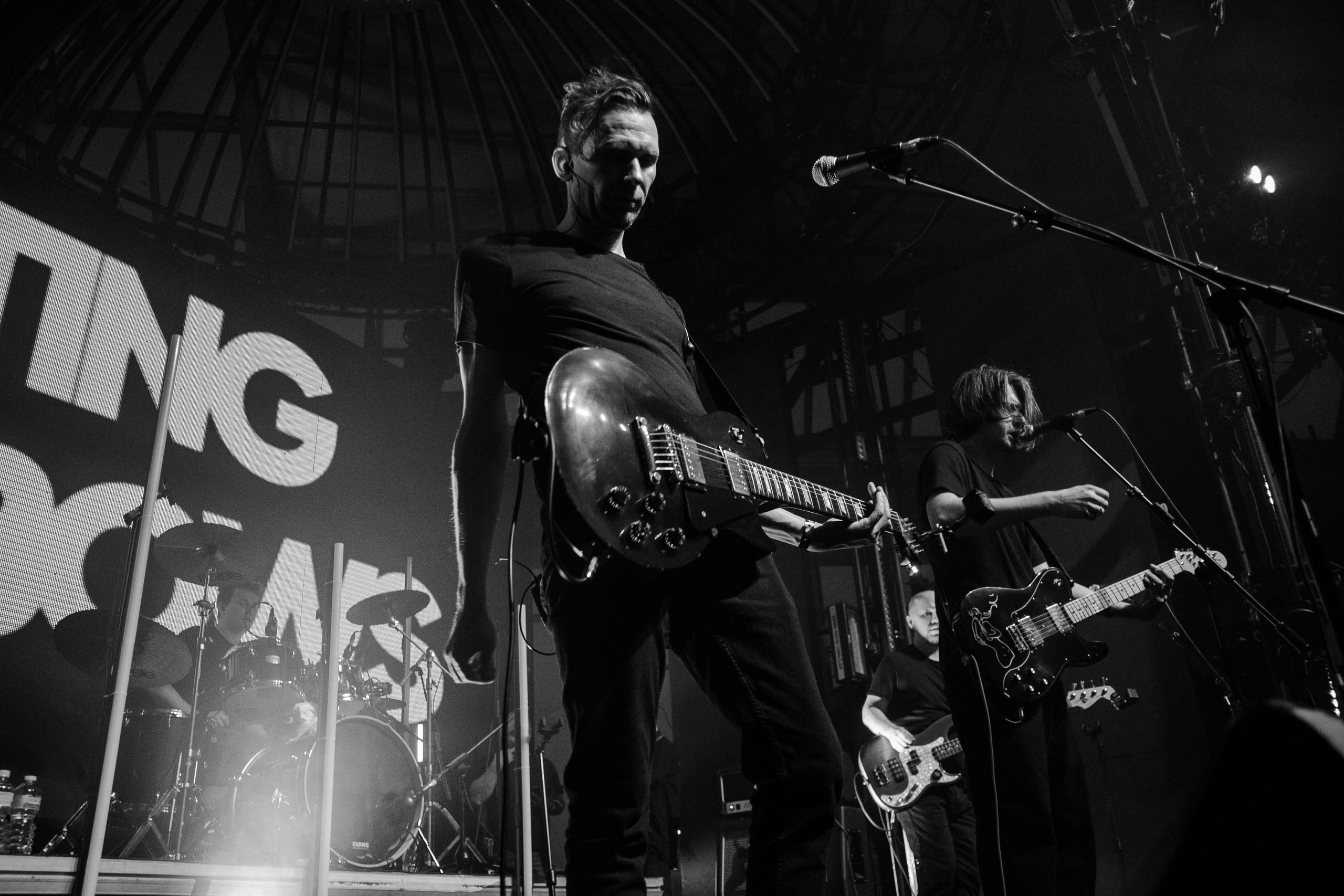 Biting Elbows. Фотограф для музыкантов, фотограф на концерт, концертный фотограф, съемка концерта, бэкстейдж фотограф