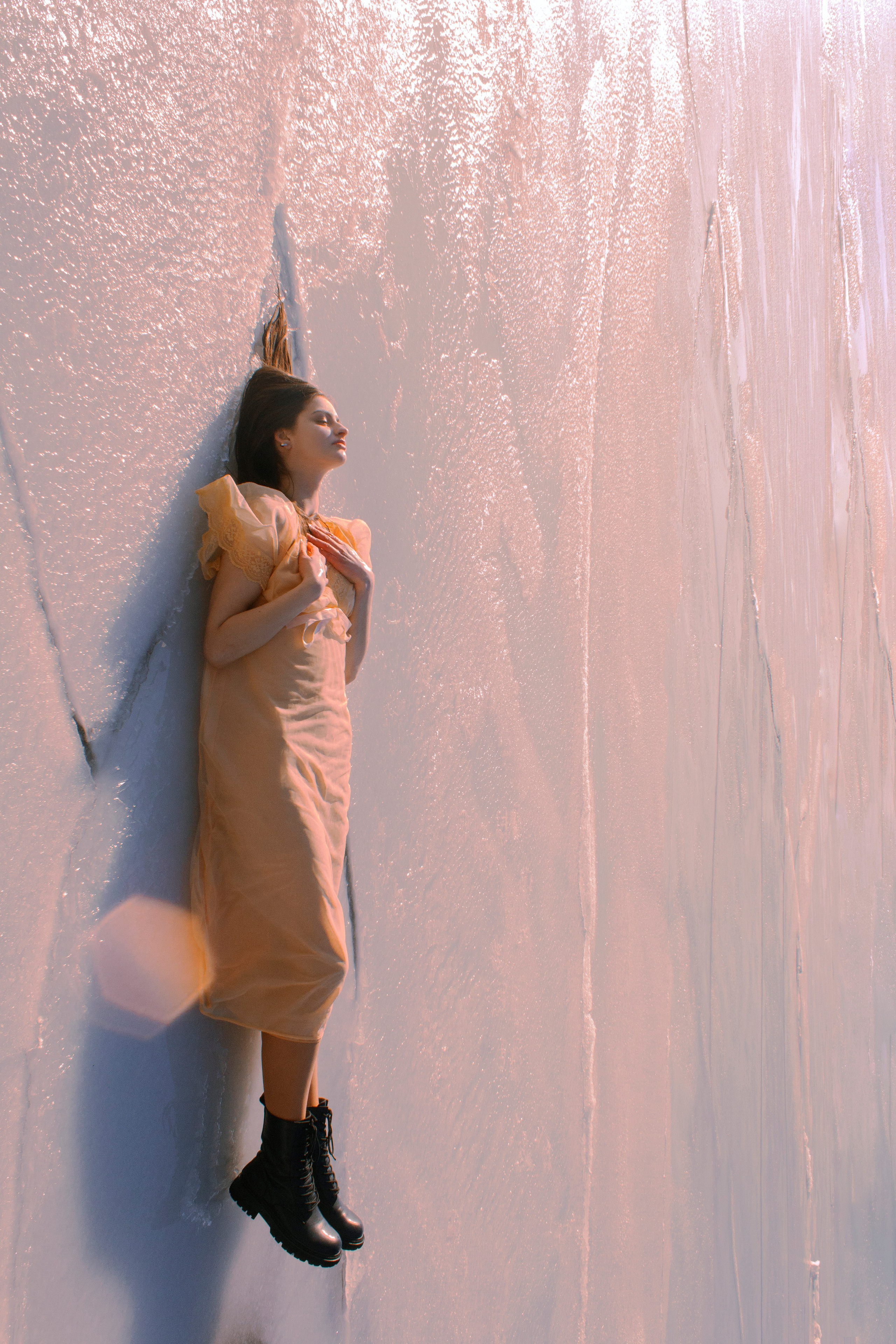 Апрельская снежная королева