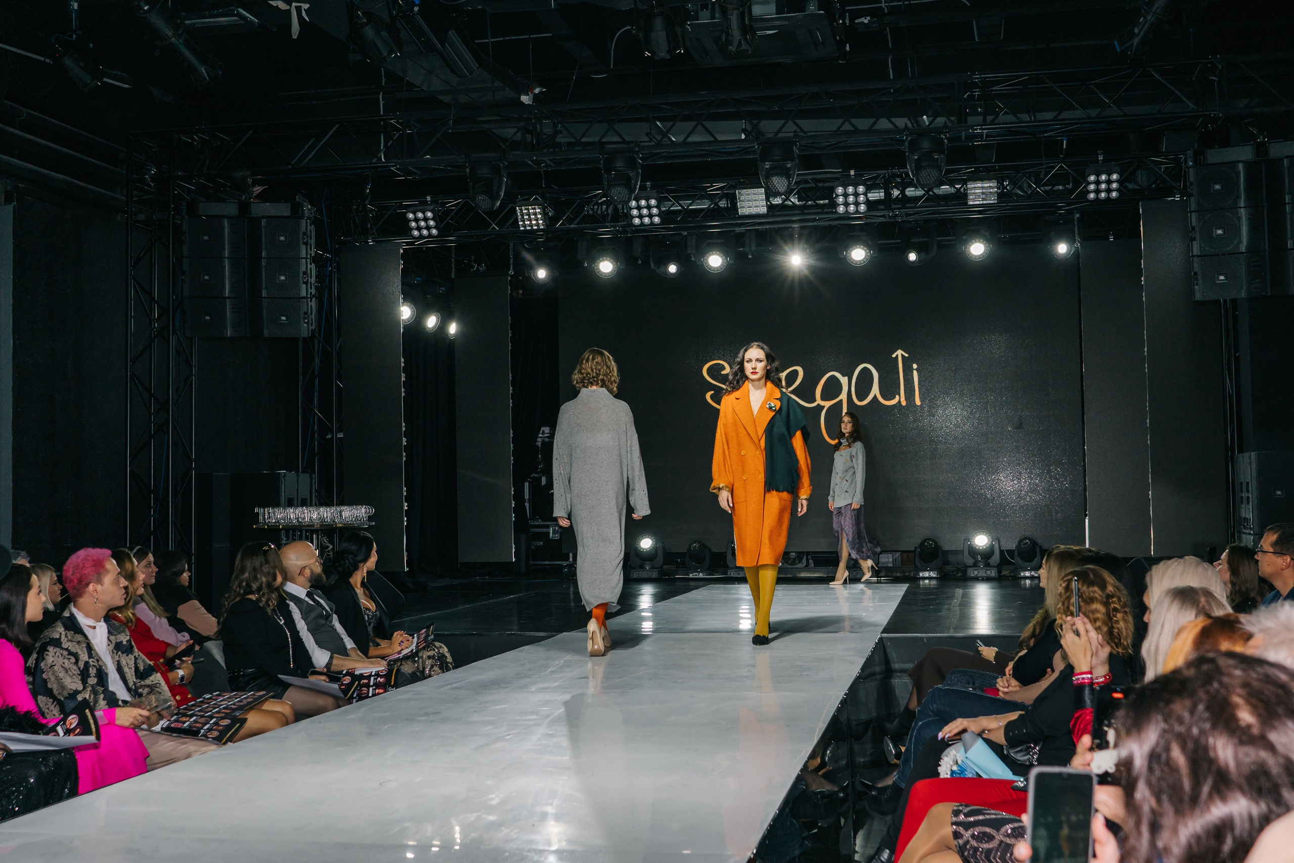 World fashion. Женский фотограф в Москве Анастасия Сидорова